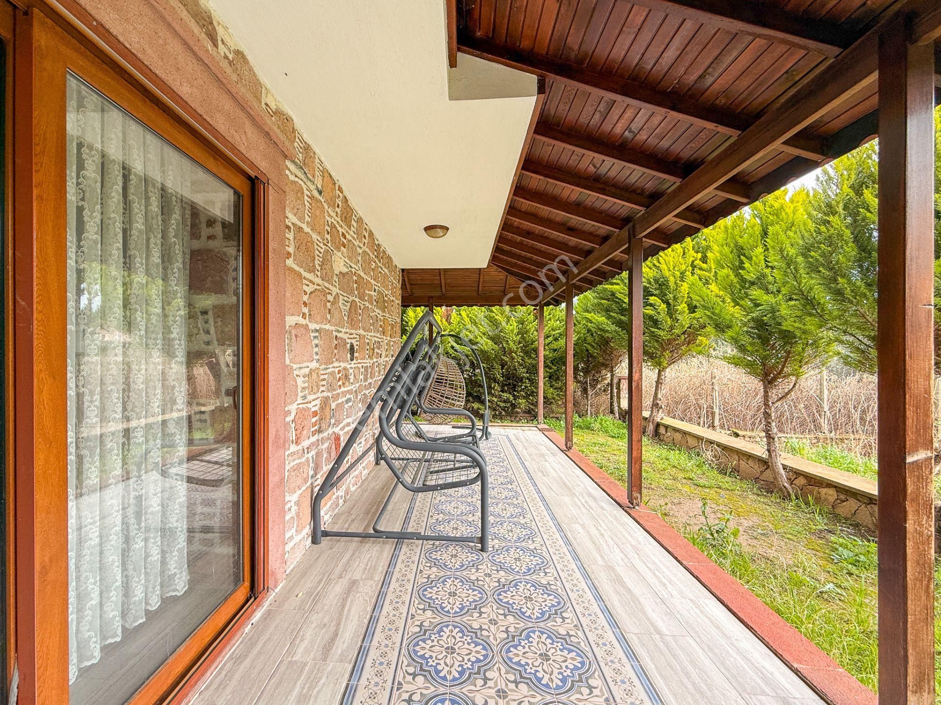 Ayvalık Sefa Çamlık'ta Satılık, 3+1, Taş Villa. Özel Mimari - Görsel 20