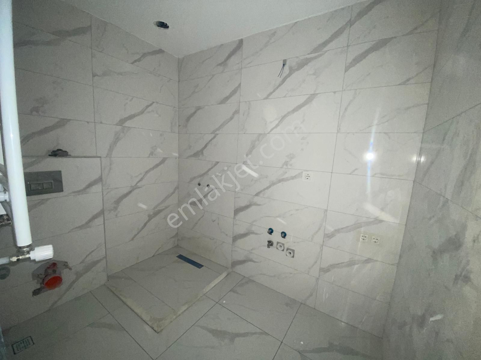 Adatepe Minibüs Yolu Üzerinde Sıfır Geniş 1+1 - Görsel 13