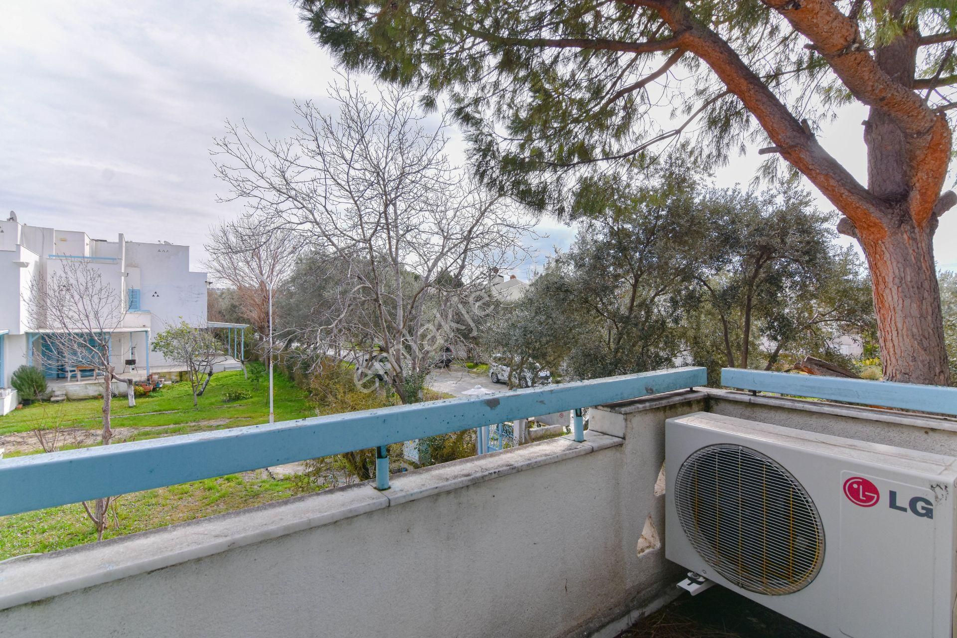 Kuşadası Davutlar'da Denize Yürüme Mesafesi'nde 4+1 Villa - Görsel 14