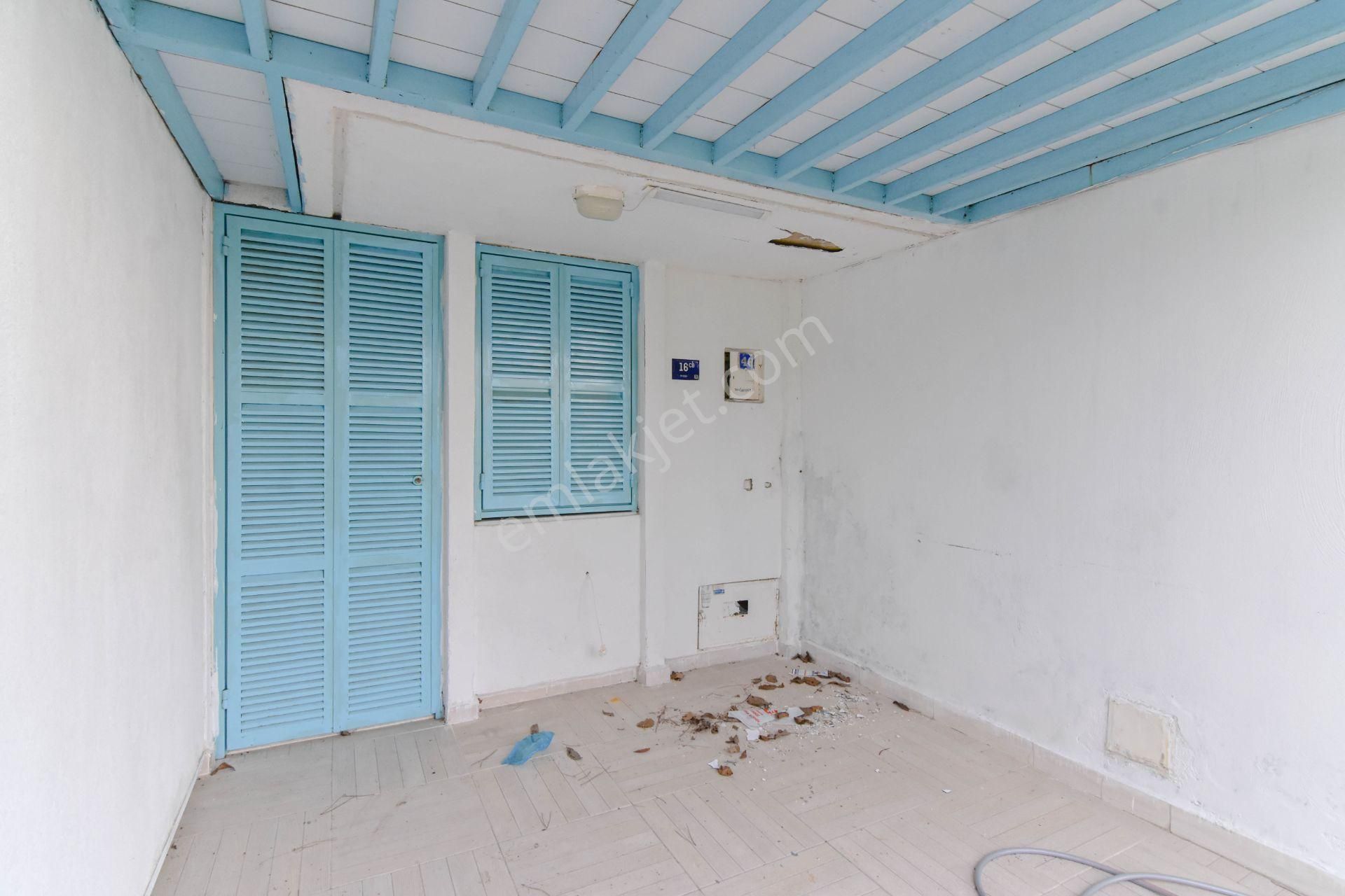 Kuşadası Davutlar'da Denize Yürüme Mesafesi'nde 4+1 Villa - Görsel 27