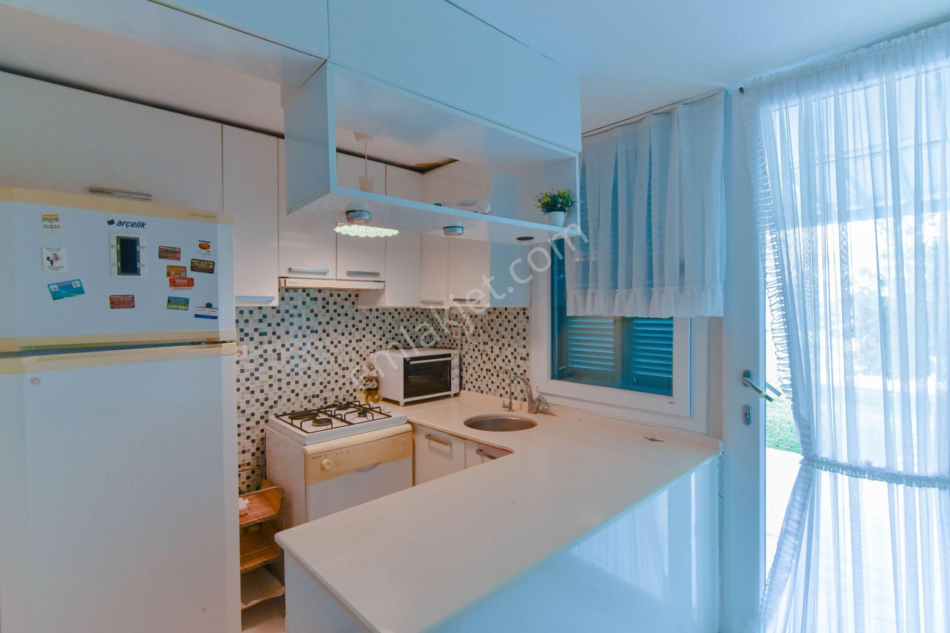 Kuşadası Davutlar'da Denize Yürüme Mesafesi'nde 4+1 Villa - Görsel 6