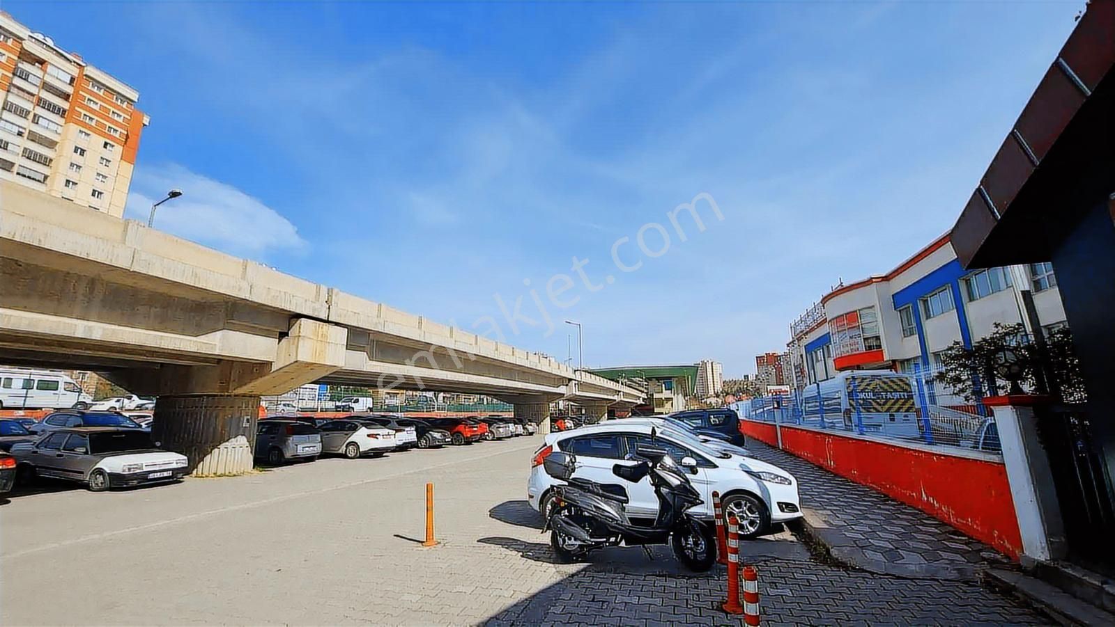 ''eryaman Efor''dan Metrokent Sitesinde Eşyalı 1+1 Kiralık Daire