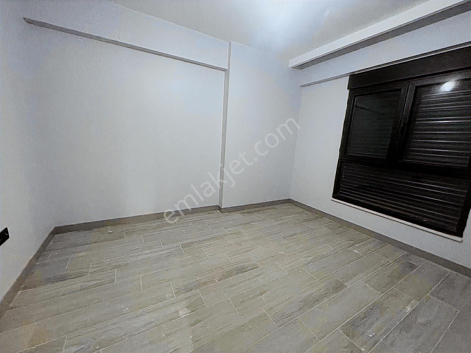 Ihlamurkent'de Kapalı Özel Havuzlu 5+1 Site İçi Lüks Villa - Görsel 28