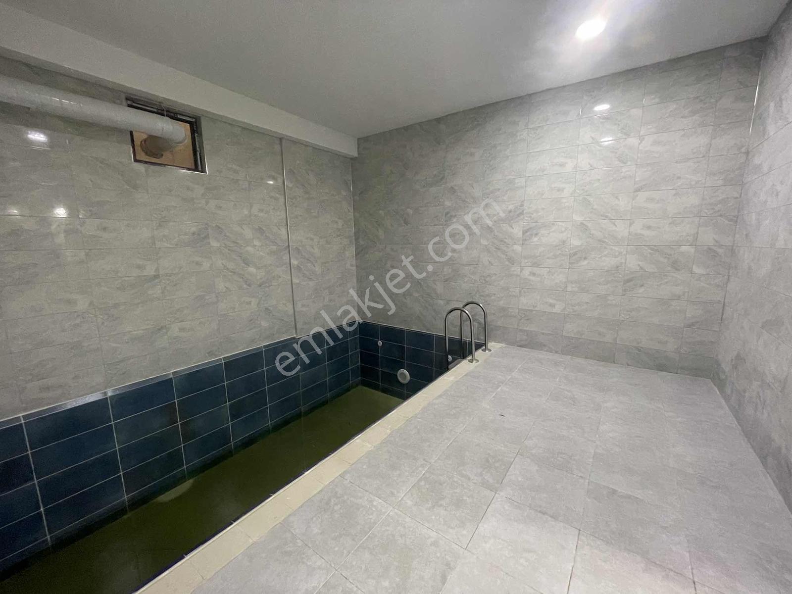 Ihlamurkent'de Kapalı Özel Havuzlu 5+1 Site İçi Lüks Villa - Görsel 17