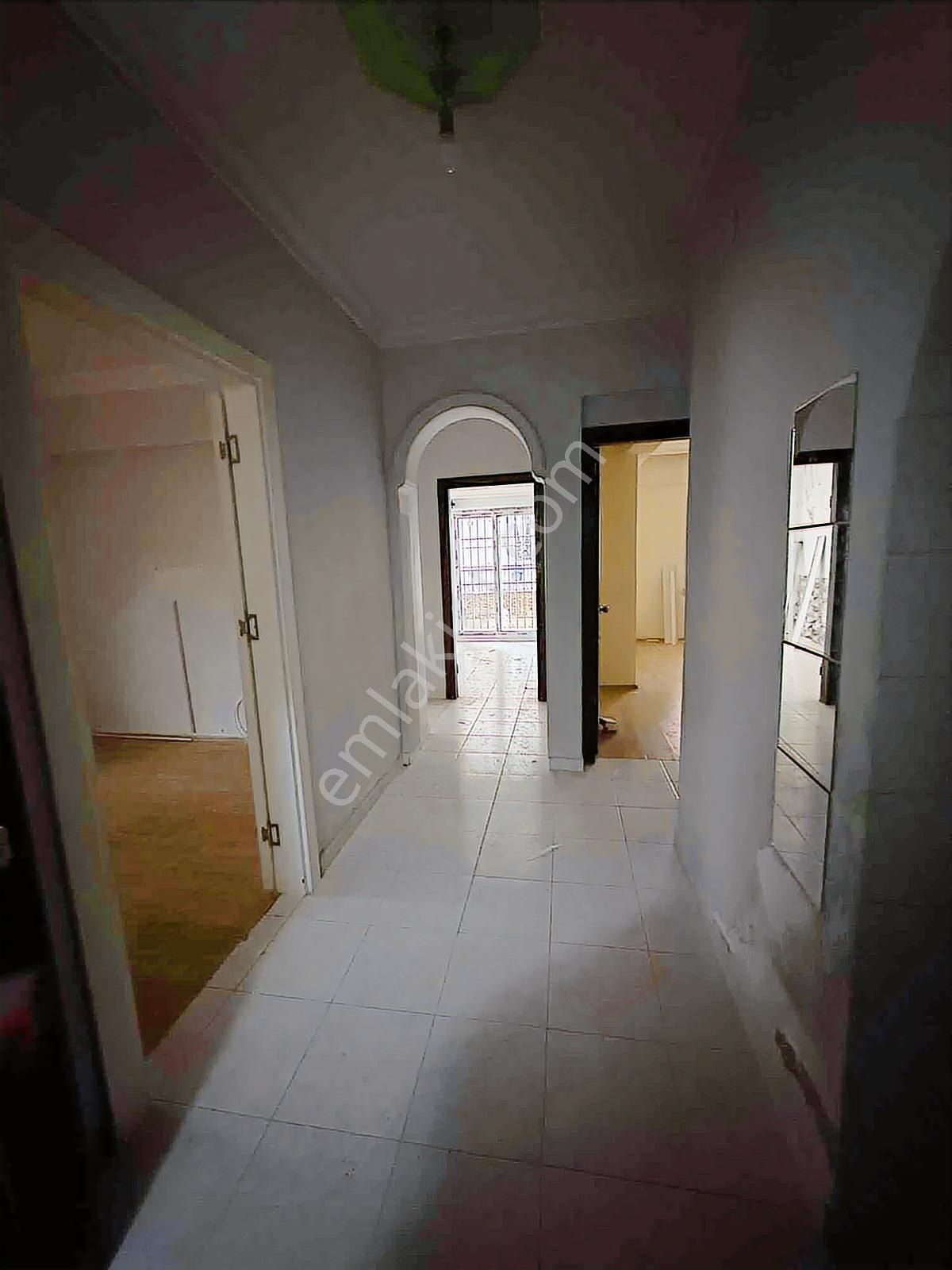 Atatürk Mahallesinde 2+1 Giriş Kat İçi Yapılı Ayrı Mutfaklı - Görsel 21