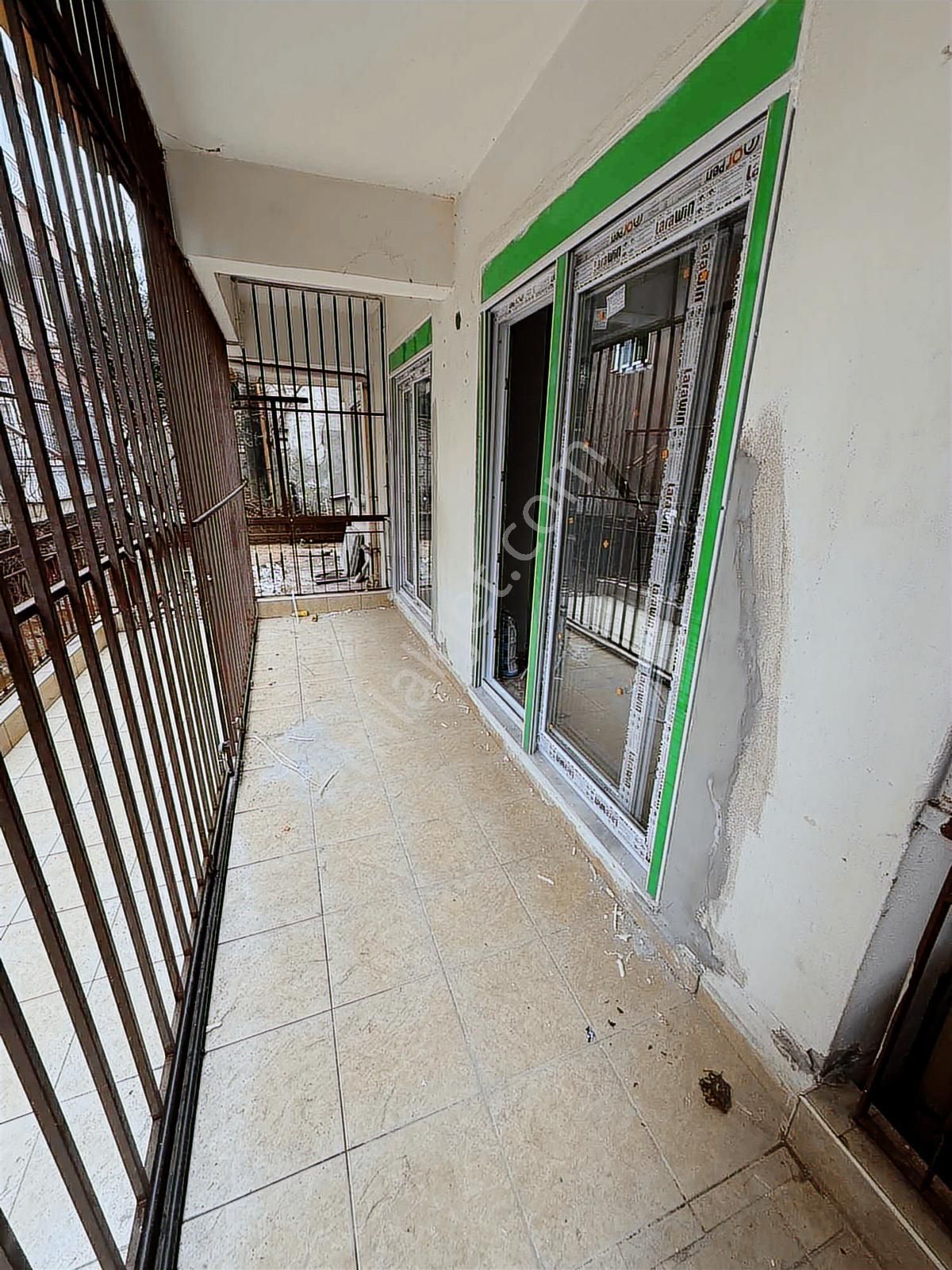 Atatürk Mahallesinde 2+1 Giriş Kat İçi Yapılı Ayrı Mutfaklı - Görsel 32