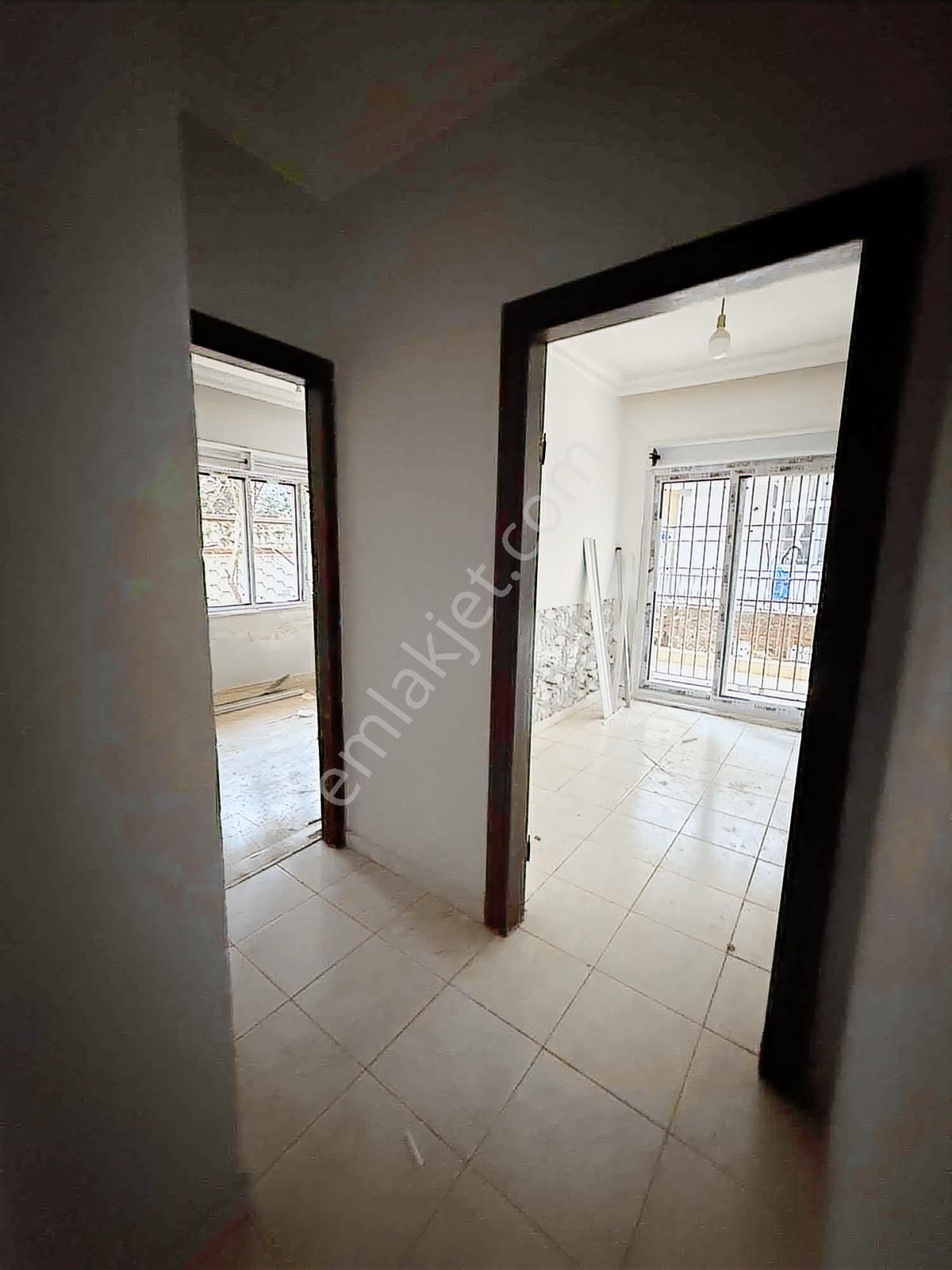 Atatürk Mahallesinde 2+1 Giriş Kat İçi Yapılı Ayrı Mutfaklı - Görsel 29