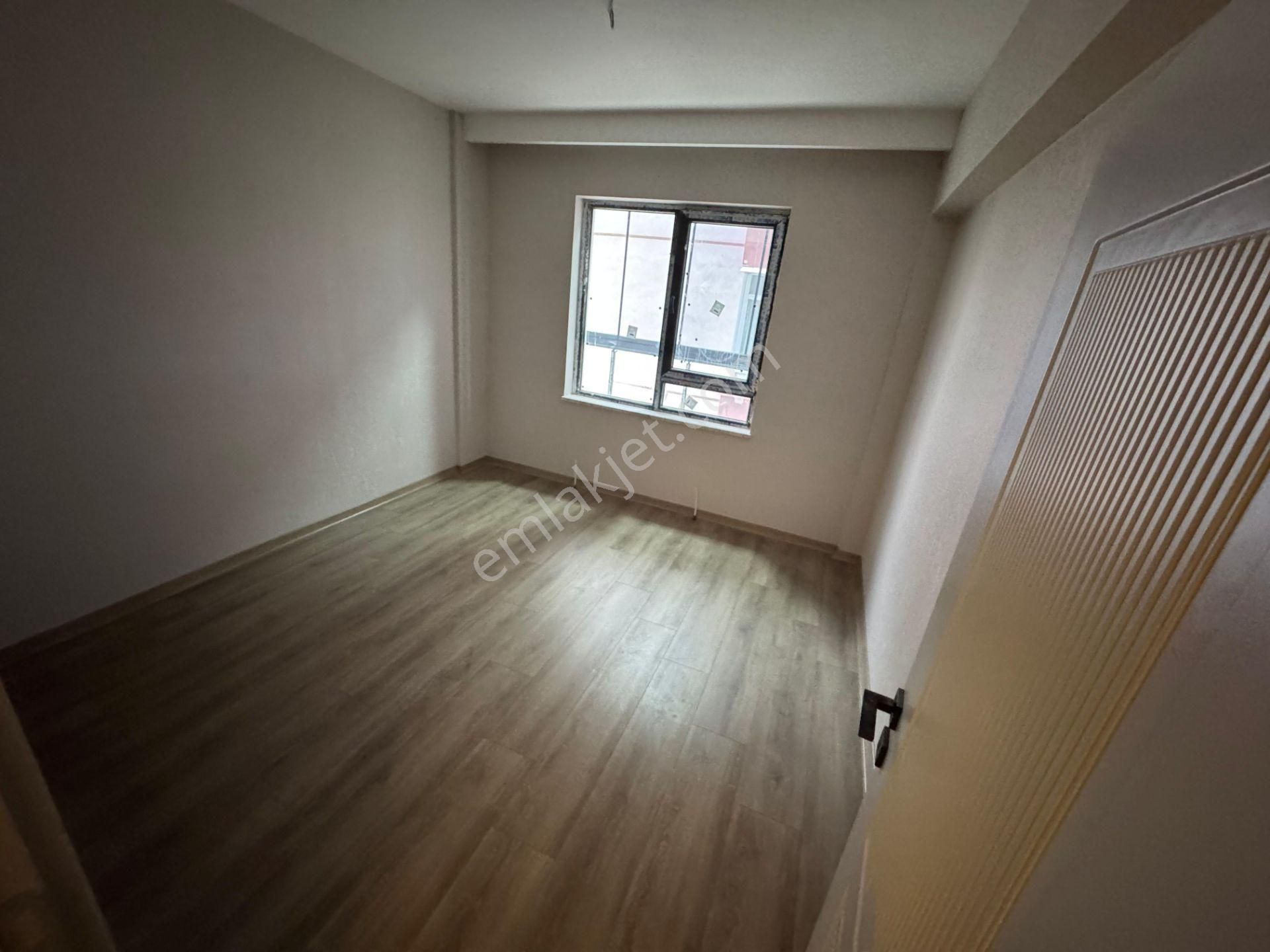 Atatürk Mahallesinde 3+1 Katta Sıfır Lüx Yapılı Daire! - Görsel 15