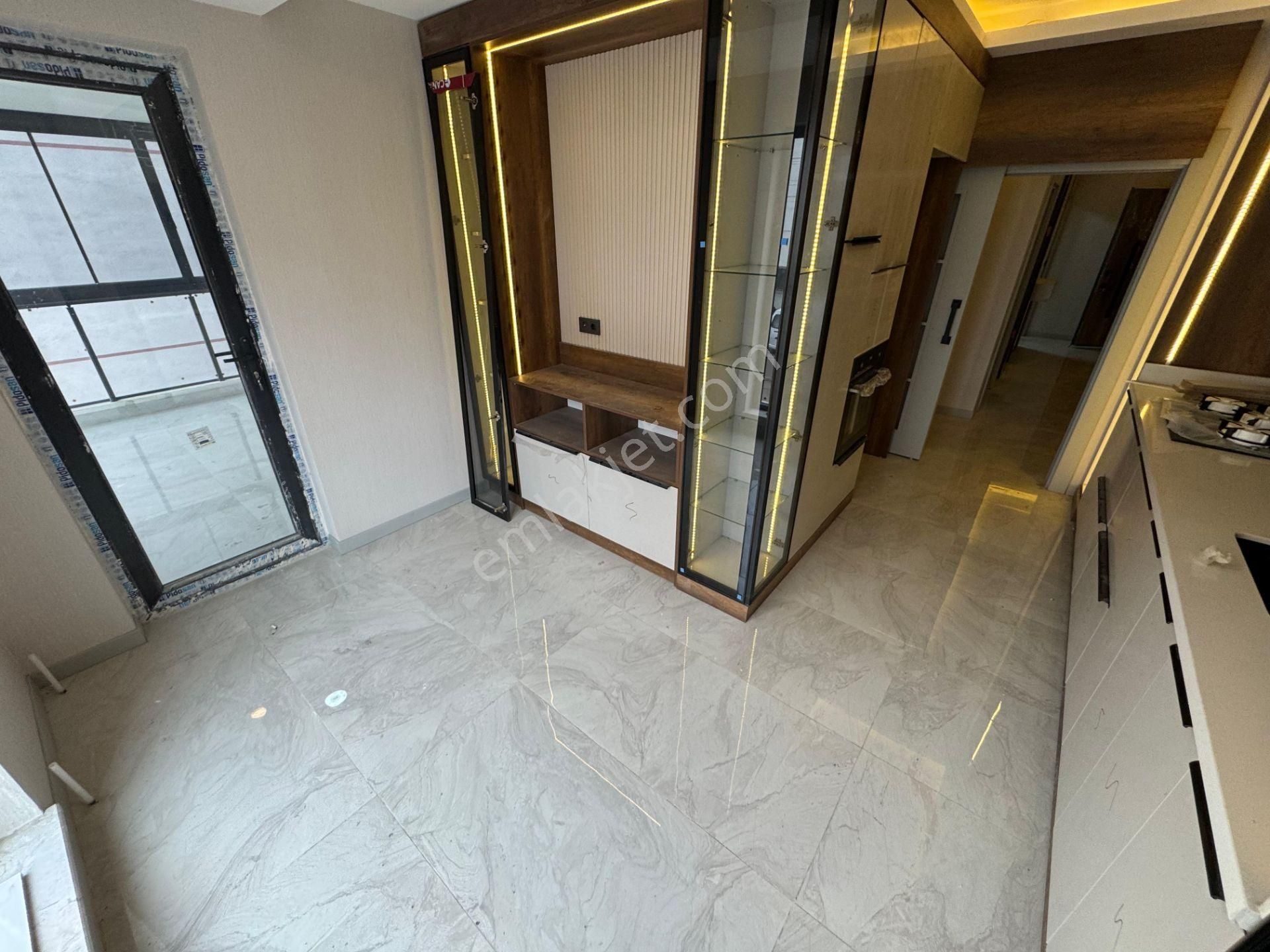 Atatürk Mahallesinde 3+1 Katta Sıfır Lüx Yapılı Daire! - Görsel 6