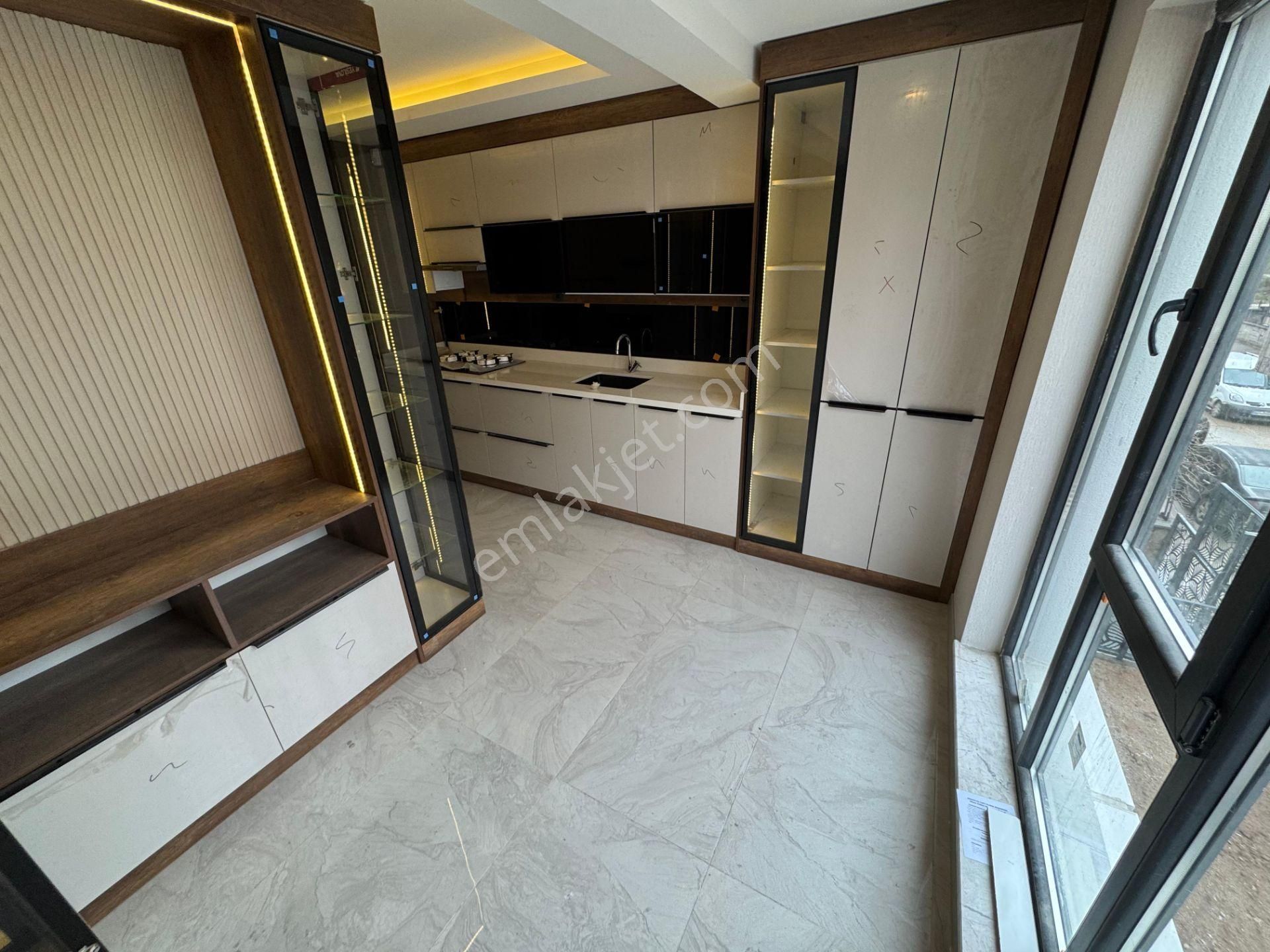 Atatürk Mahallesinde 3+1 Katta Sıfır Lüx Yapılı Daire! - Görsel 5