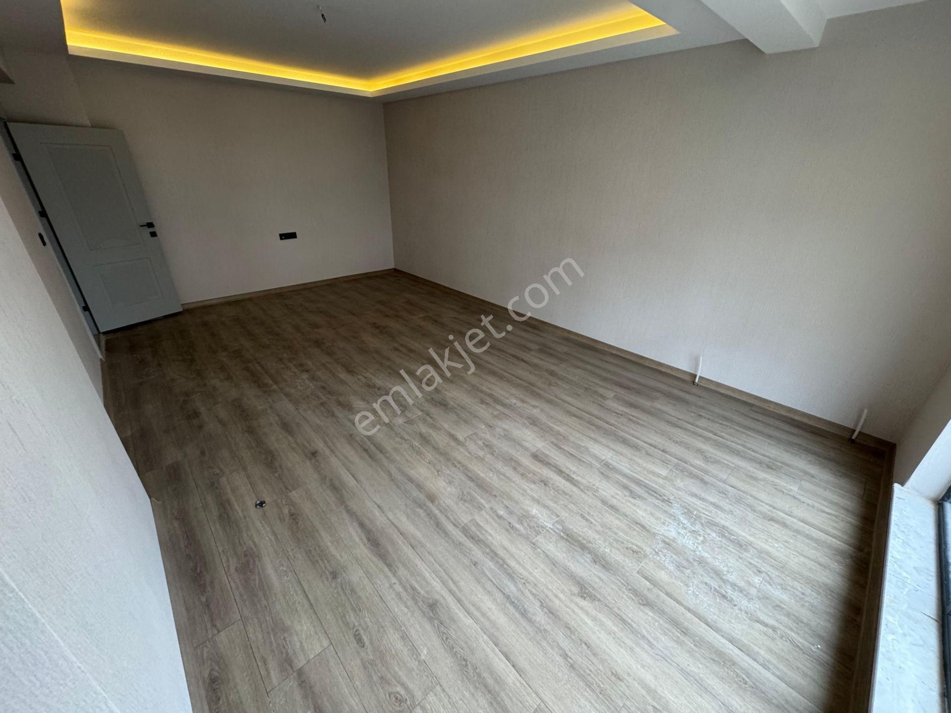 Atatürk Mahallesinde 3+1 Katta Sıfır Lüx Yapılı Daire! - Görsel 11