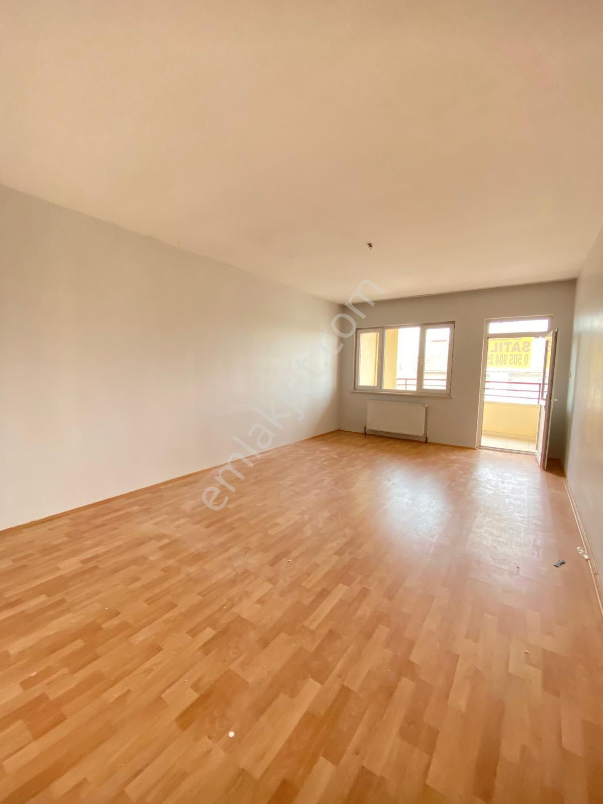 Elisa Gyo/ildem Avm Yakını Hemen Oturulur 3+1 İldem C Dairesi - Görsel 2