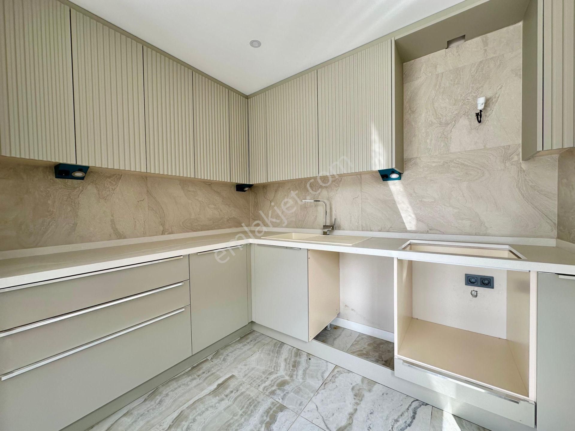 ꧁akçay Ay Emlak'tan꧂pelitköy'de Muhteşem Konumlu Denize Sadece 100 Mt Satılık 4+1 Tam Müstakil - Görsel 10