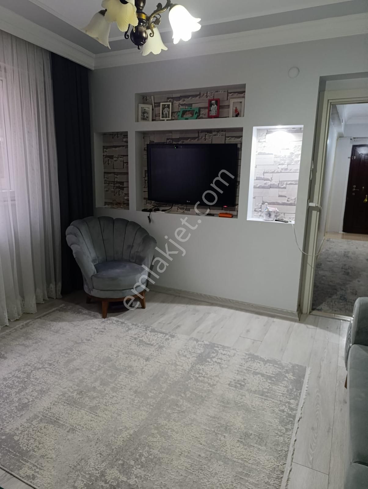 Metro Yakın 19 Yaşında 3+1 Odalı Satılık Bahçe Kat Daire - Görsel 31