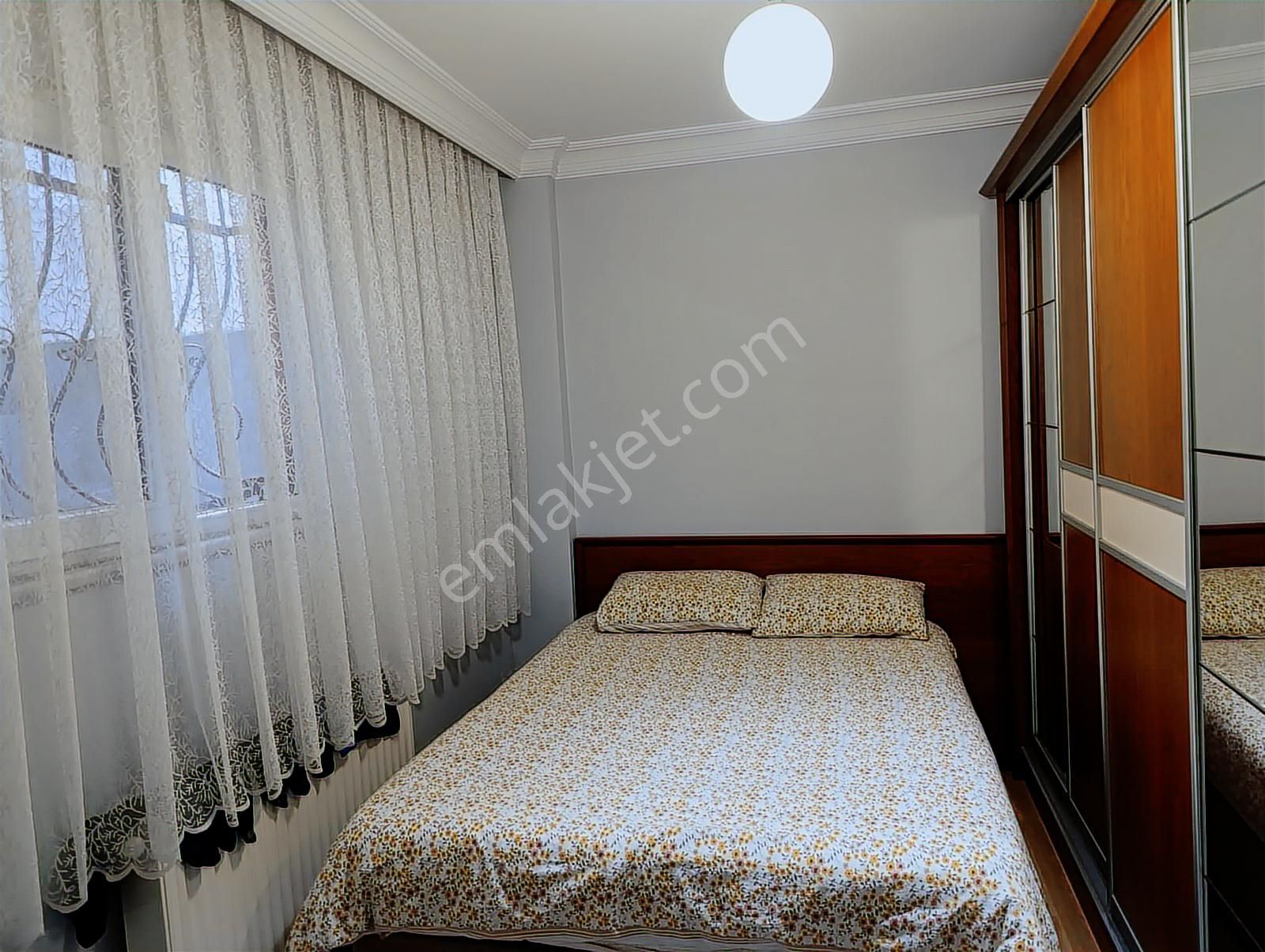 Metro Yakın 19 Yaşında 3+1 Odalı Satılık Bahçe Kat Daire - Görsel 11