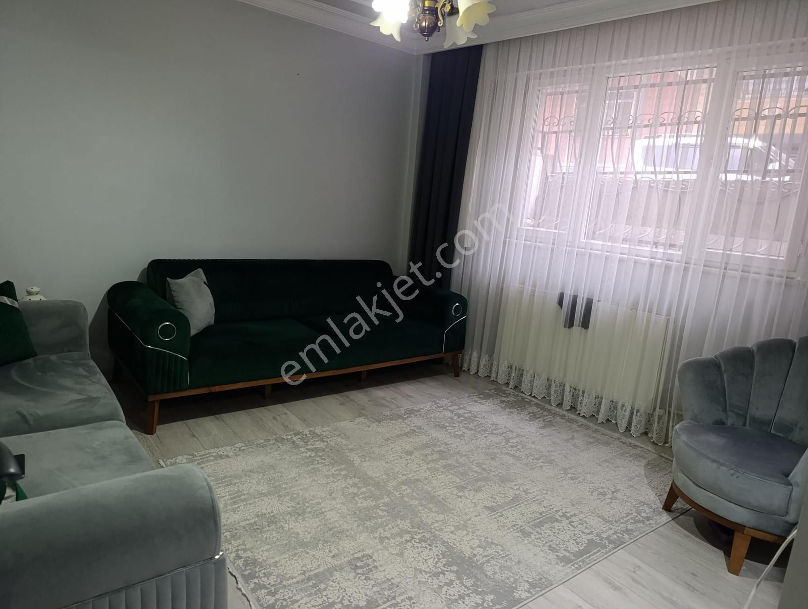 Metro Yakın 19 Yaşında 3+1 Odalı Satılık Bahçe Kat Daire - Görsel 32