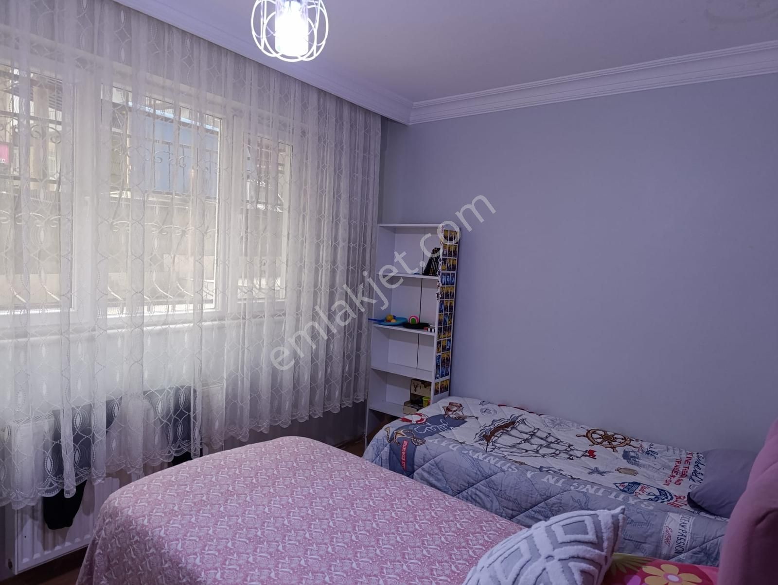 Metro Yakın 19 Yaşında 3+1 Odalı Satılık Bahçe Kat Daire - Görsel 8