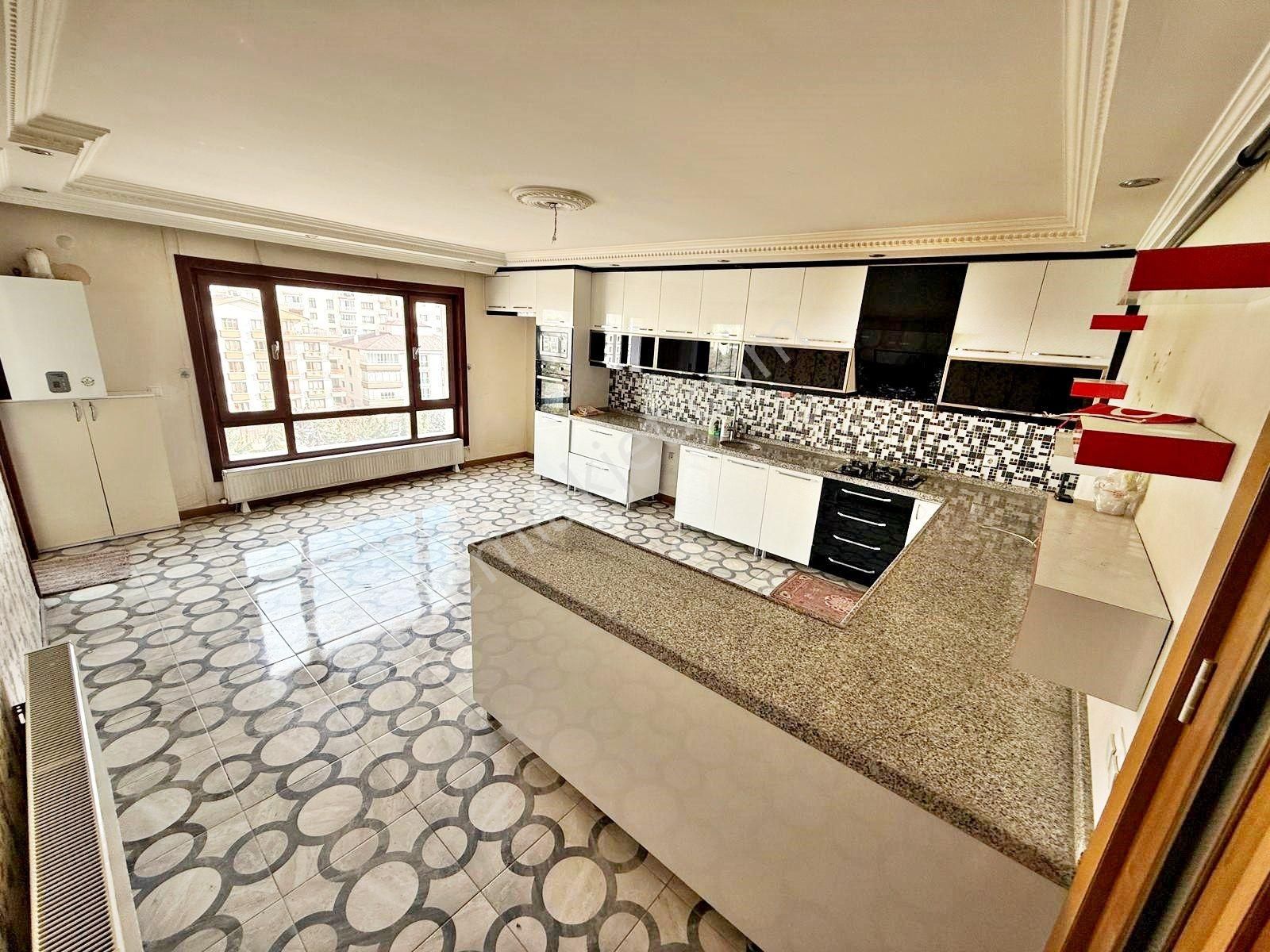 Gold Emlaktan Etlikte Yozgat Bulvarı Üzeri 30m2mutfak Geniş Ferah Yapılı Asansörlü Satılık 4+1dublex - Görsel 18