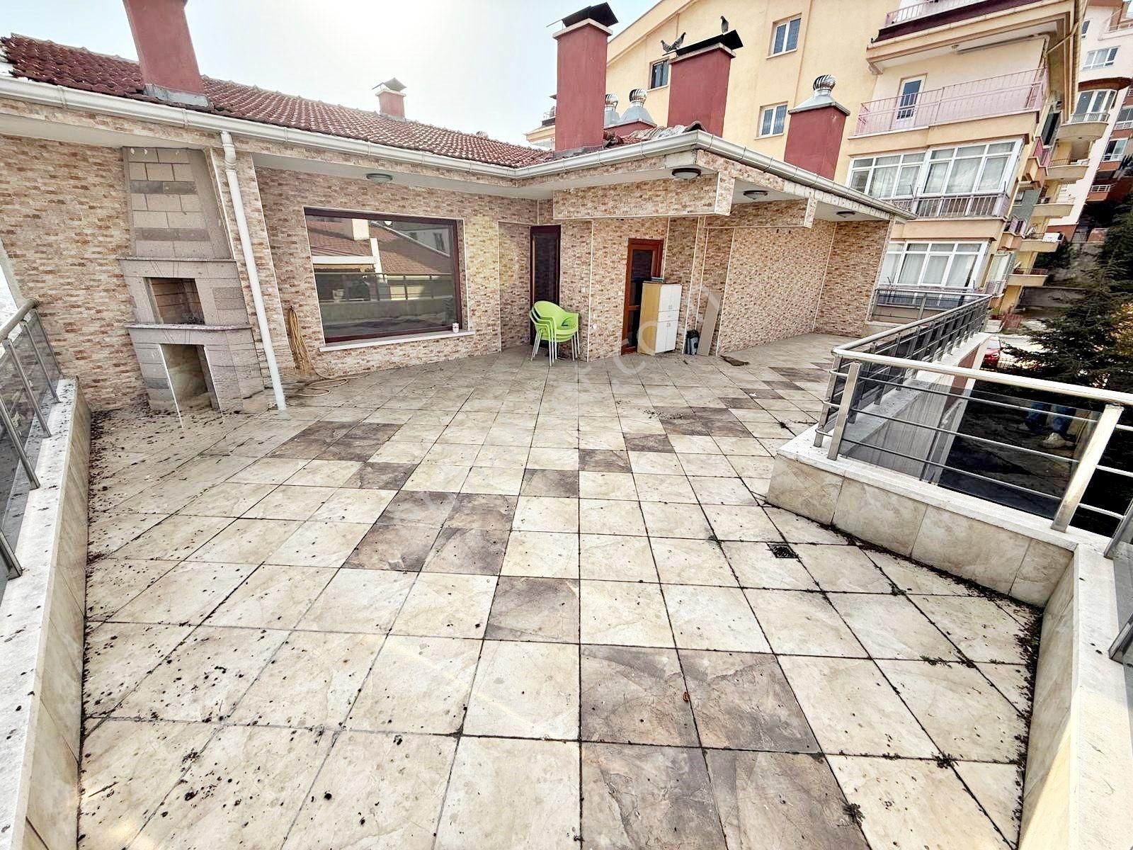 Gold Emlaktan Etlikte Yozgat Bulvarı Üzeri 30m2mutfak Geniş Ferah Yapılı Asansörlü Satılık 4+1dublex - Görsel 30