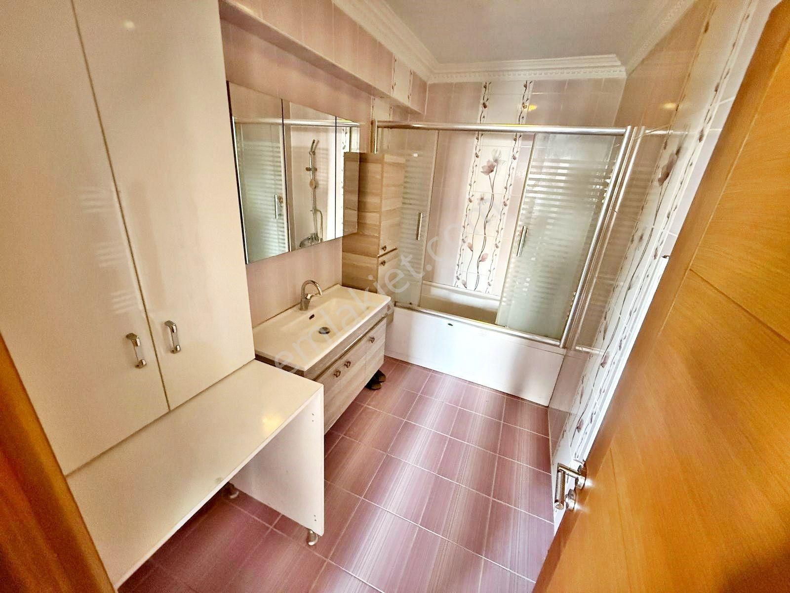 Gold Emlaktan Etlikte Yozgat Bulvarı Üzeri 30m2mutfak Geniş Ferah Yapılı Asansörlü Satılık 4+1dublex - Görsel 25