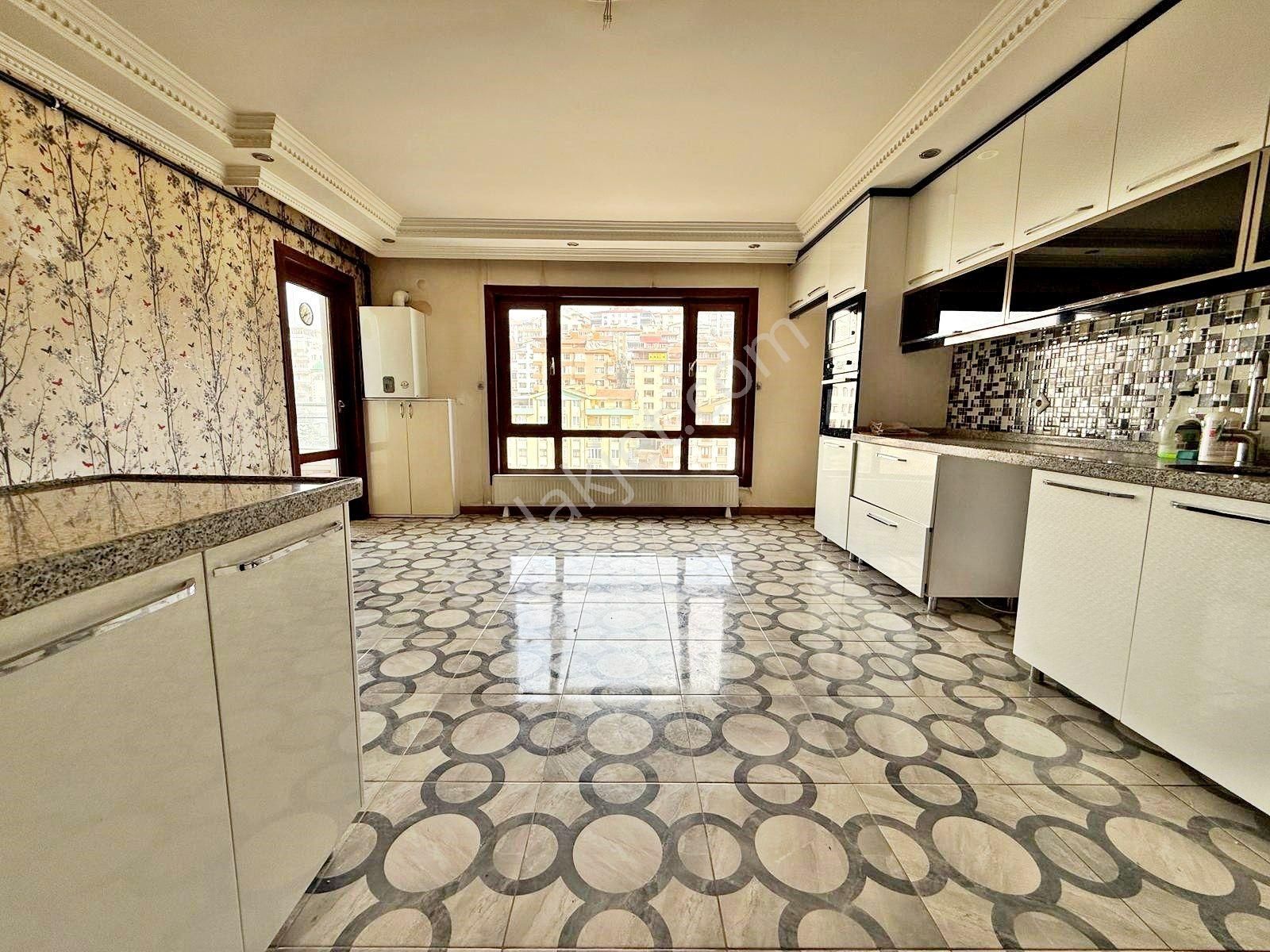 Gold Emlaktan Etlikte Yozgat Bulvarı Üzeri 30m2mutfak Geniş Ferah Yapılı Asansörlü Satılık 4+1dublex - Görsel 19