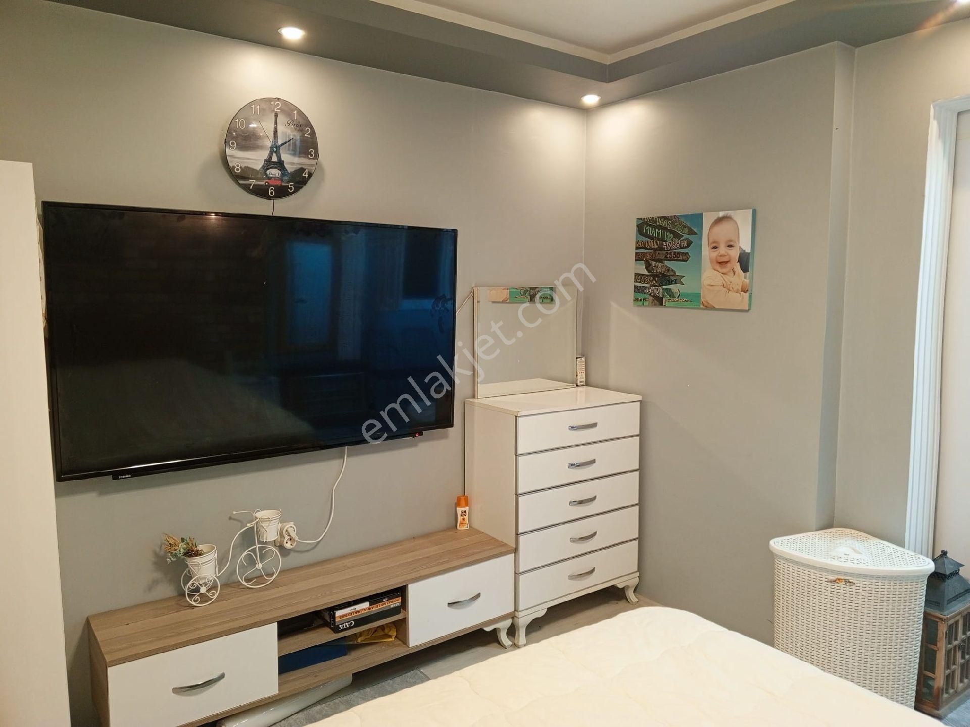 🏡kuşadası Davutlar'da Satılık 1+1 Daire