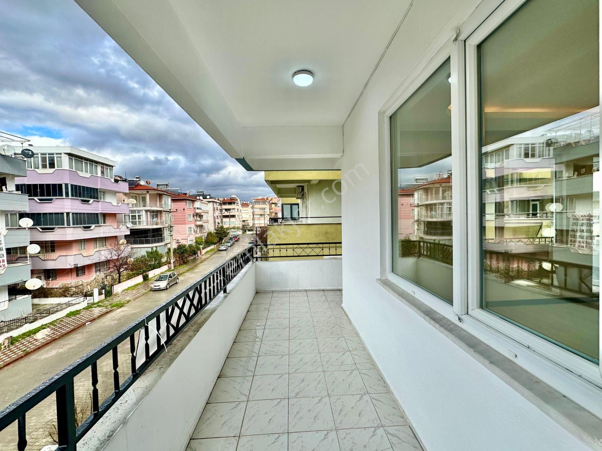 ꧁ay Emlaktan꧂akçay Merkezde Denize 300 Mt Ön Cephe Arakat İçi Komple Yapılı Satılık 2+1 Lüks Daire - Görsel 11