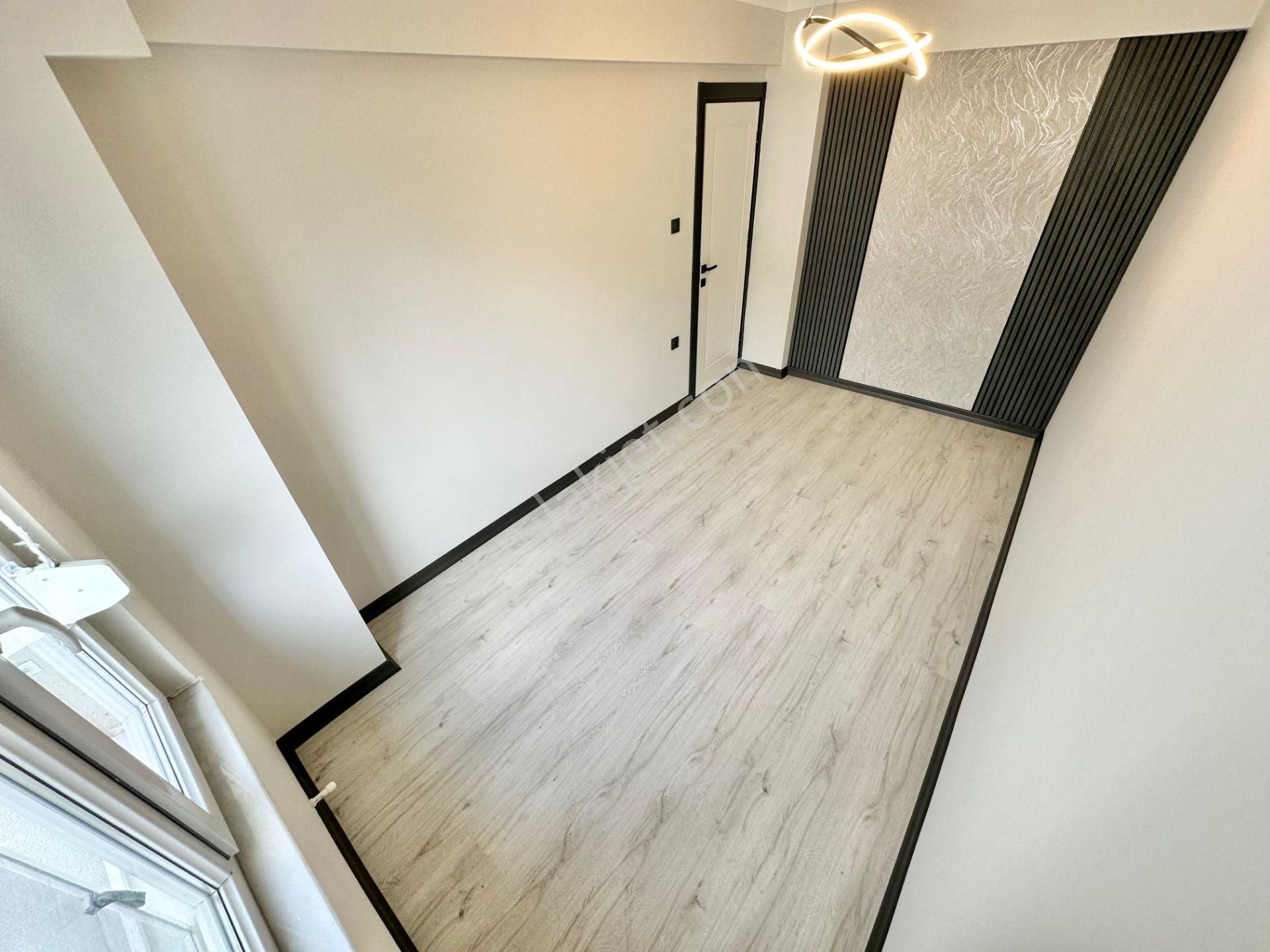 ꧁ay Emlaktan꧂akçay Merkezde Denize 300 Mt Ön Cephe Arakat İçi Komple Yapılı Satılık 2+1 Lüks Daire - Görsel 18