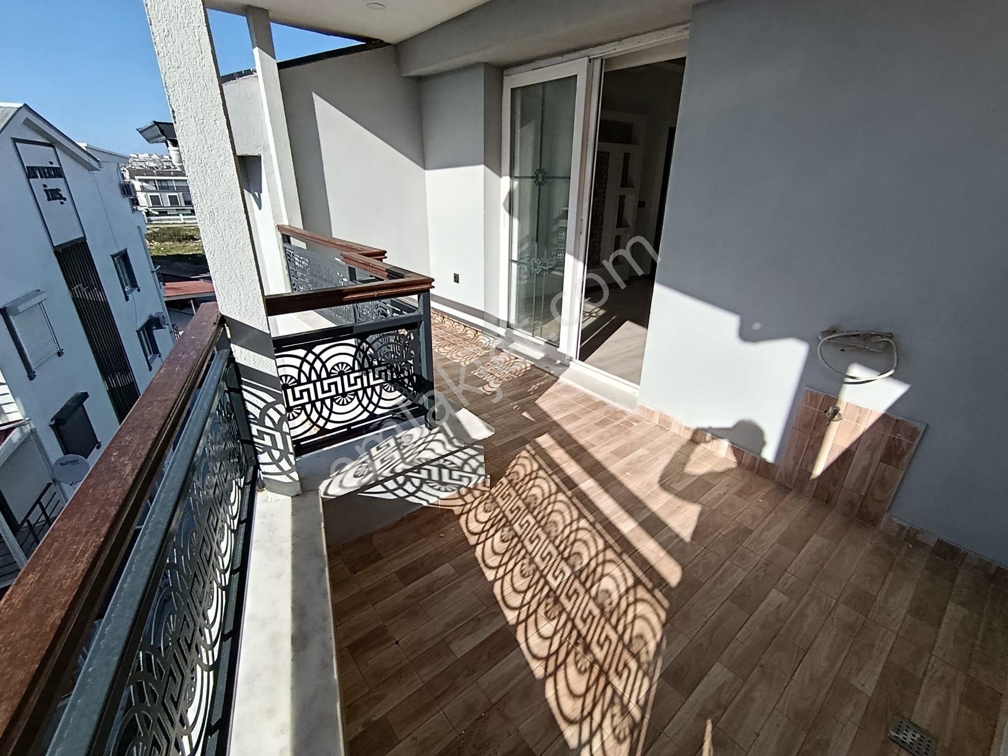 Didim Efeler Mahallesinde Sıfır 3+1 Dubleks - Görsel 15