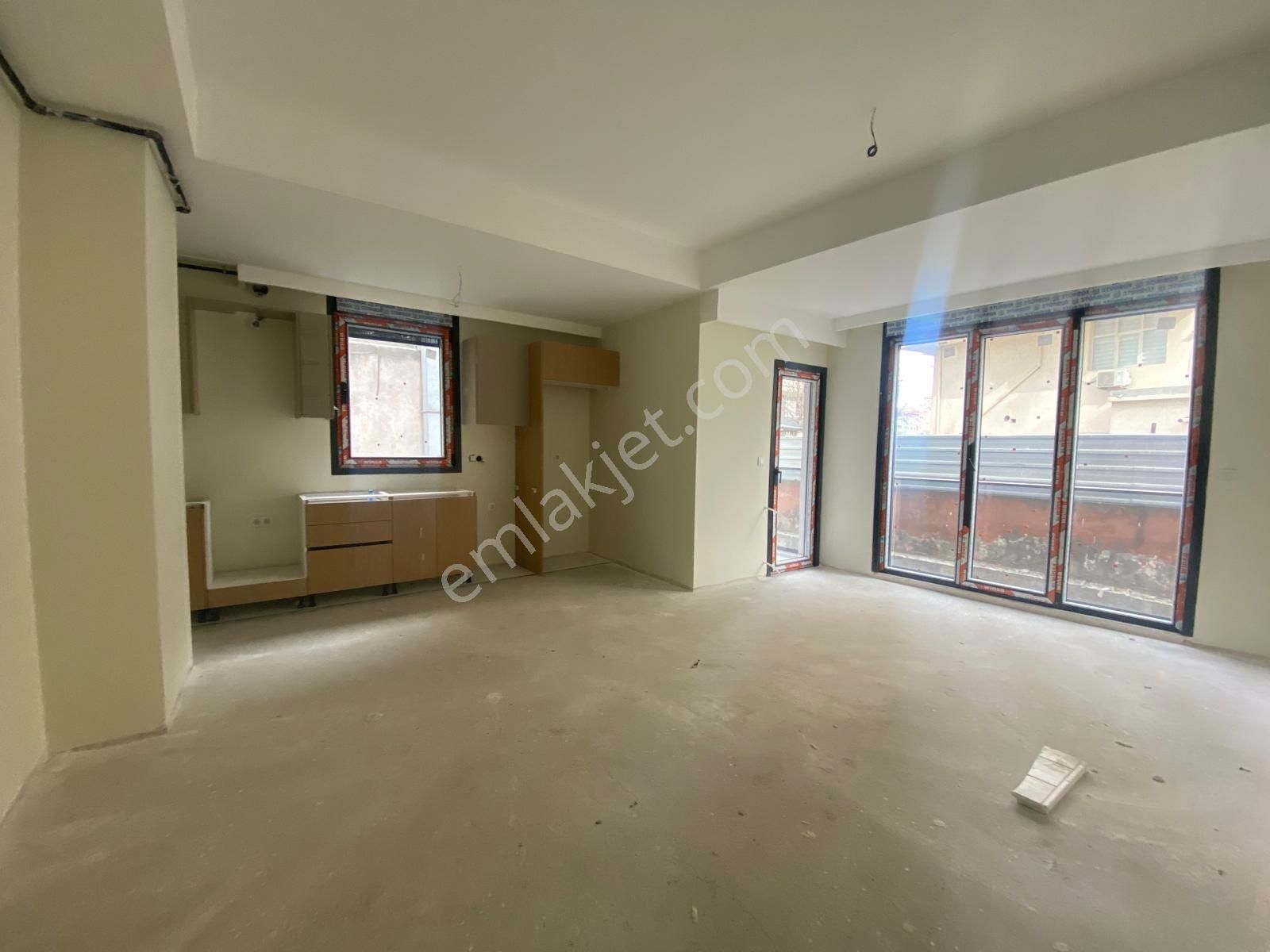 Adatepe Minibüs Yolu Üzerinde 2+1 Sıfır Geniş Daire - Görsel 14