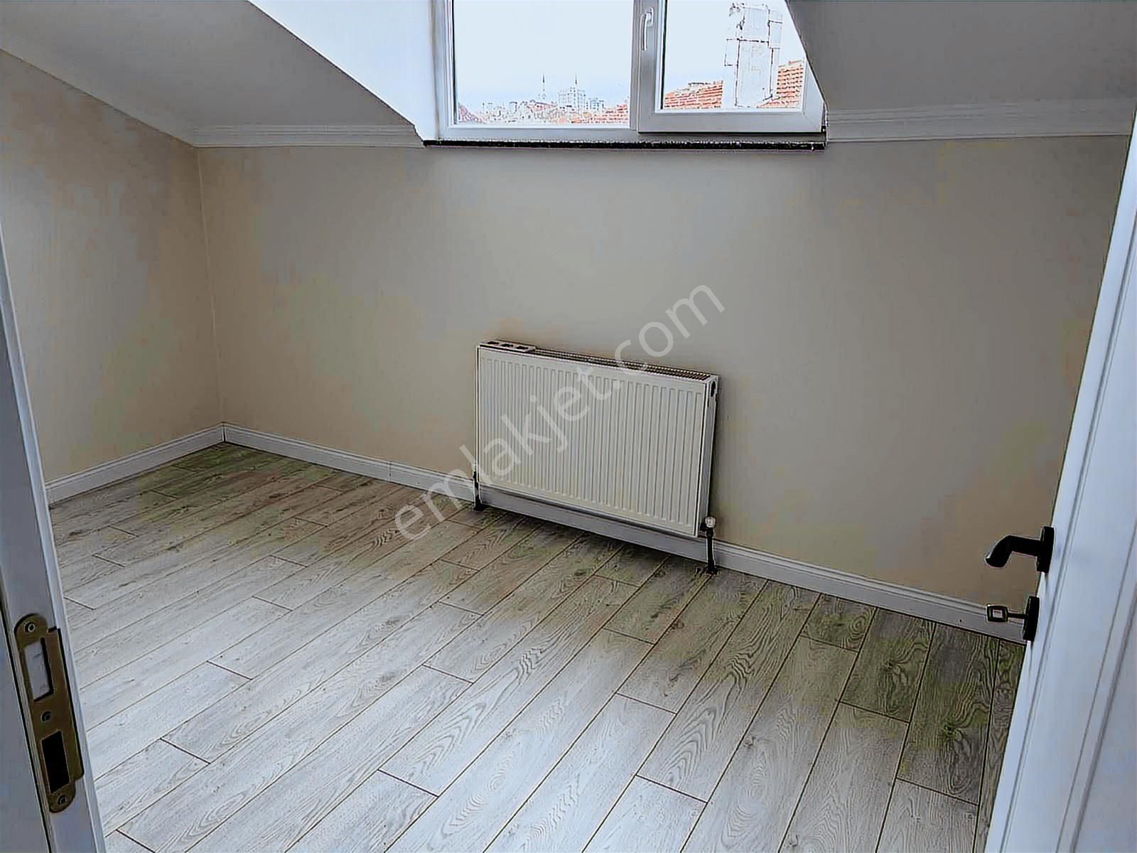 Tramvaya Yakın 4 Yıllık Binada 3+2 Dubleks Satılık Daire - Görsel 19