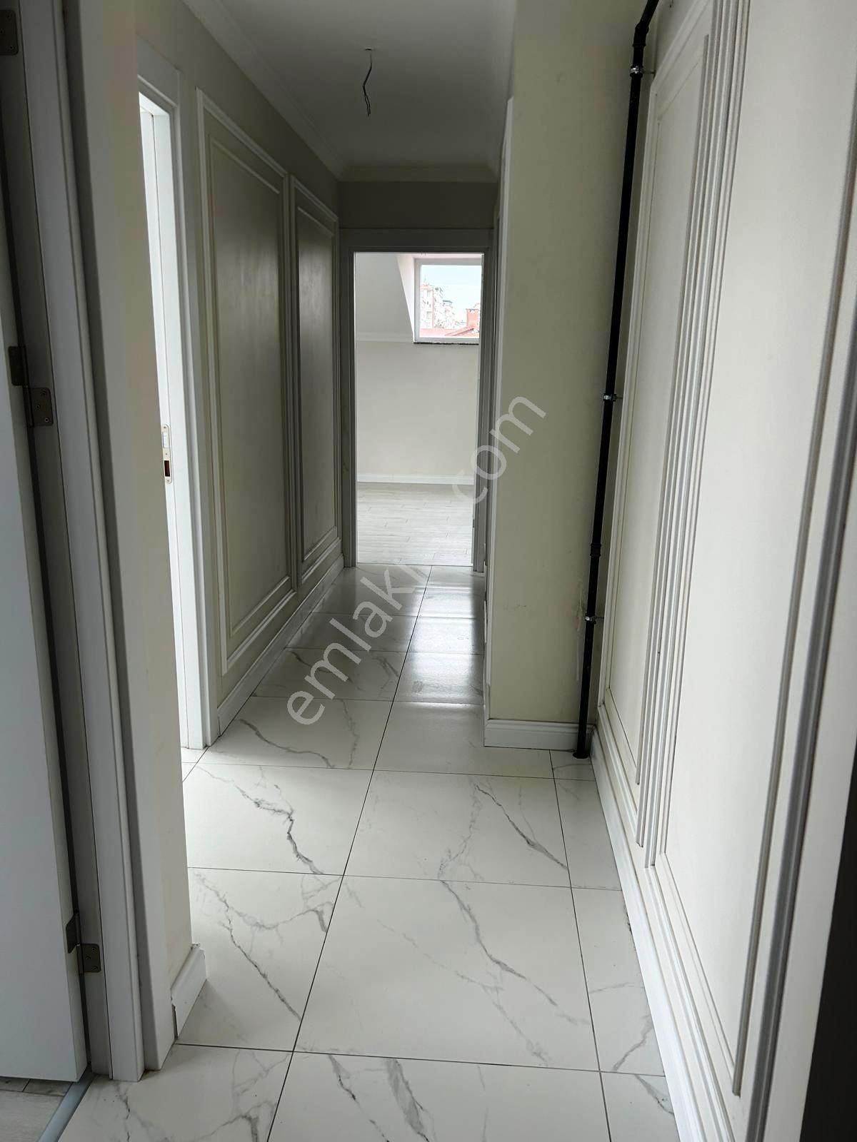 Tramvaya Yakın 4 Yıllık Binada 3+2 Dubleks Satılık Daire - Görsel 14