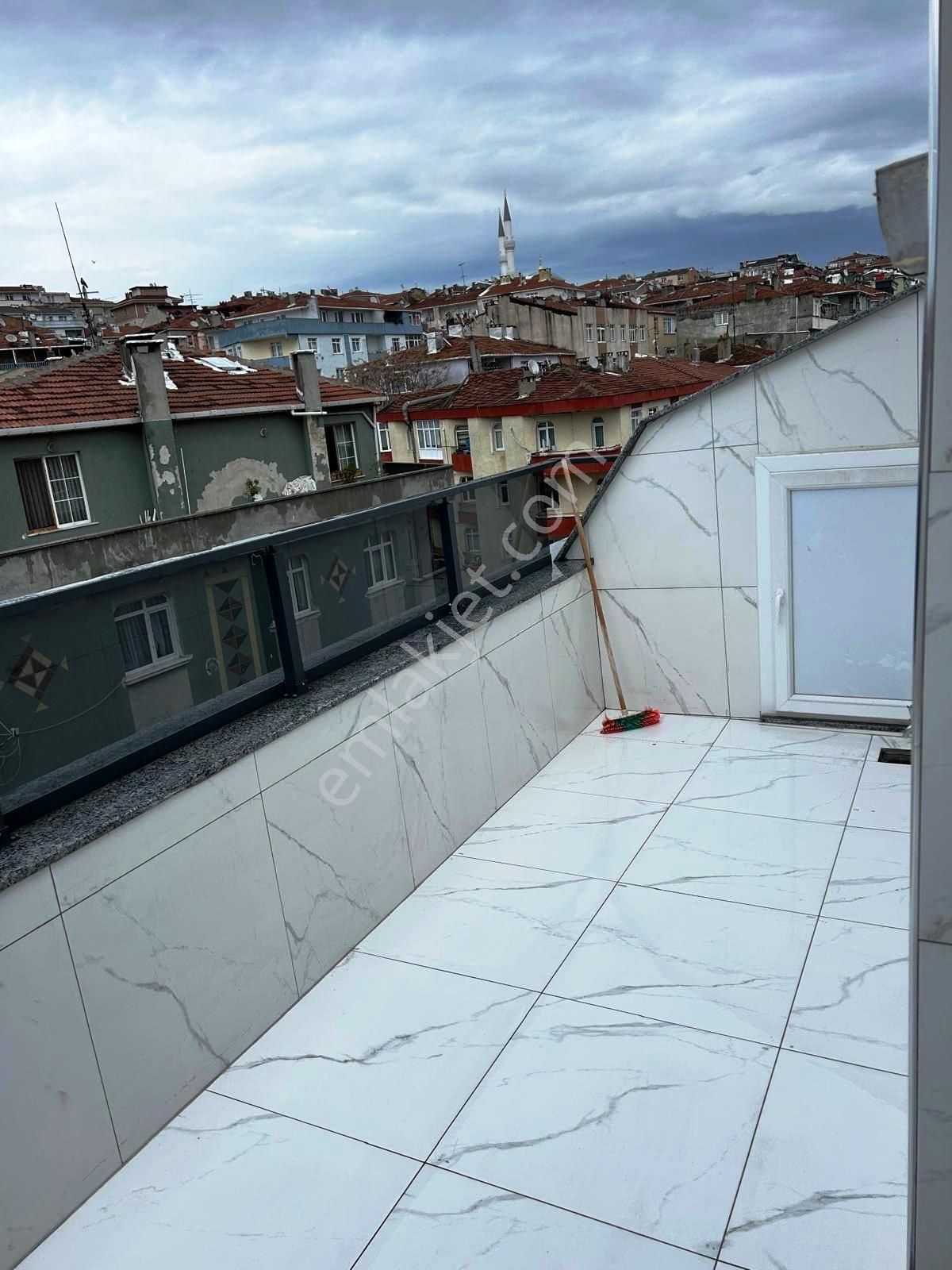 Tramvaya Yakın 4 Yıllık Binada 3+2 Dubleks Satılık Daire - Görsel 32