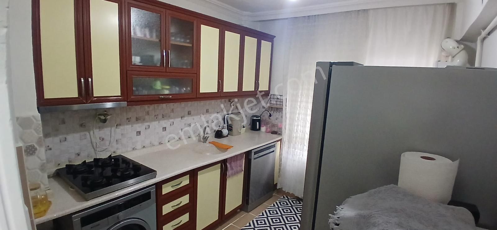 Sincan Pınarbaşı'nda Yeni Binada Bağımsız Arakat Süper Konum Yapılı Daire