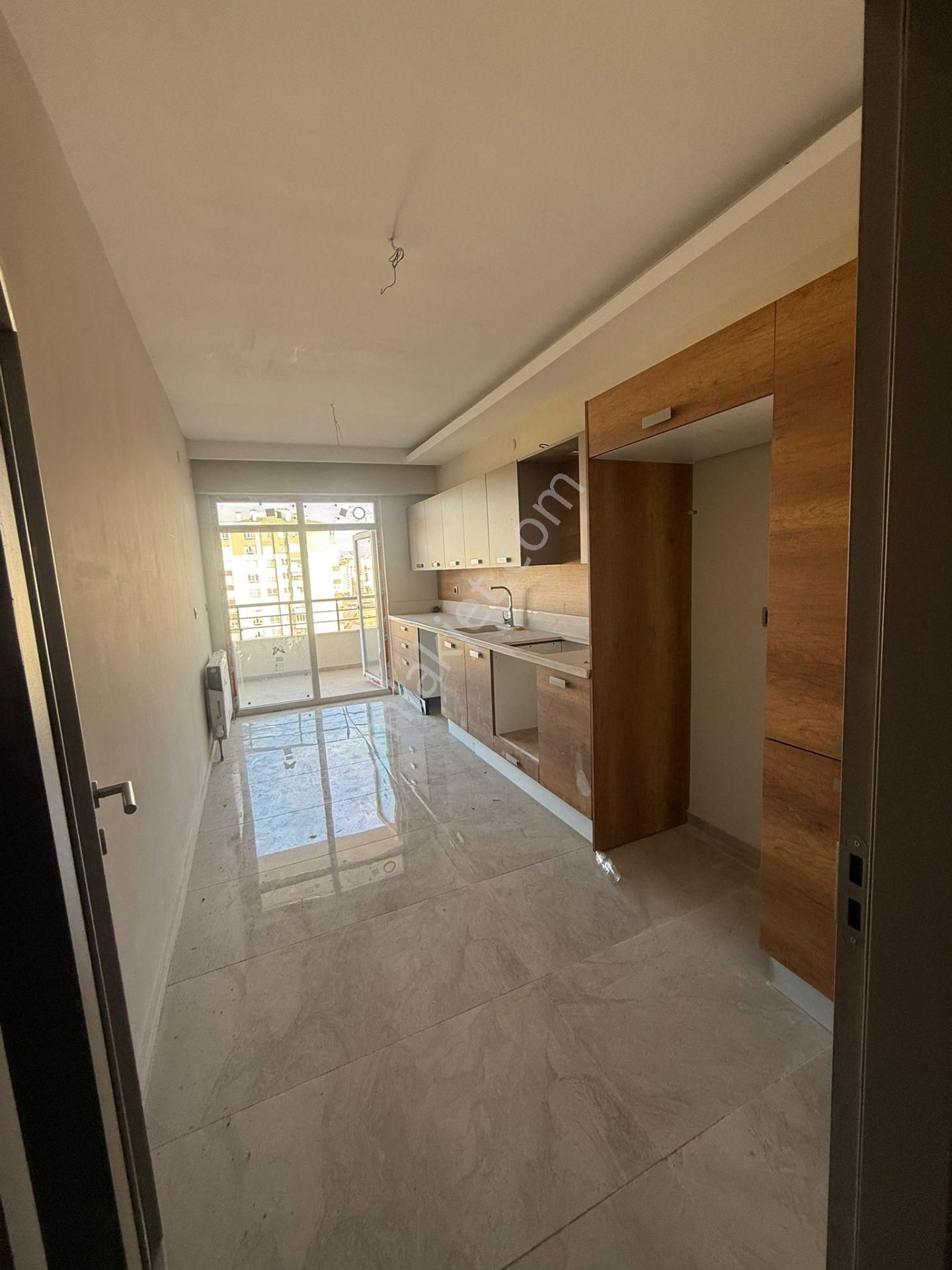 Elisa Gyo/beyazşehir'de 3+1 Ultra Lüks Sıfır Ara Kat Daire