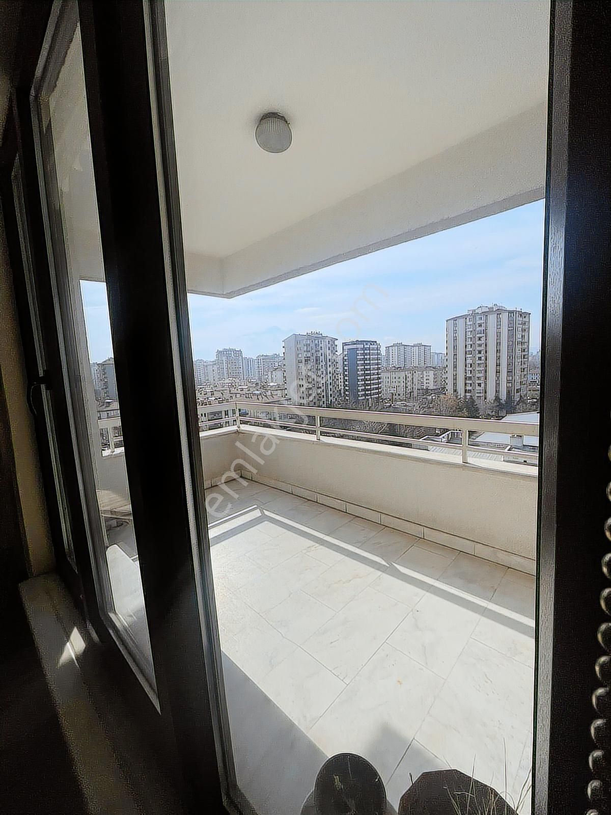 Alpaslan Mh 240 M2 4+1 Ultra Geniş Kiralık Daire - Görsel 16