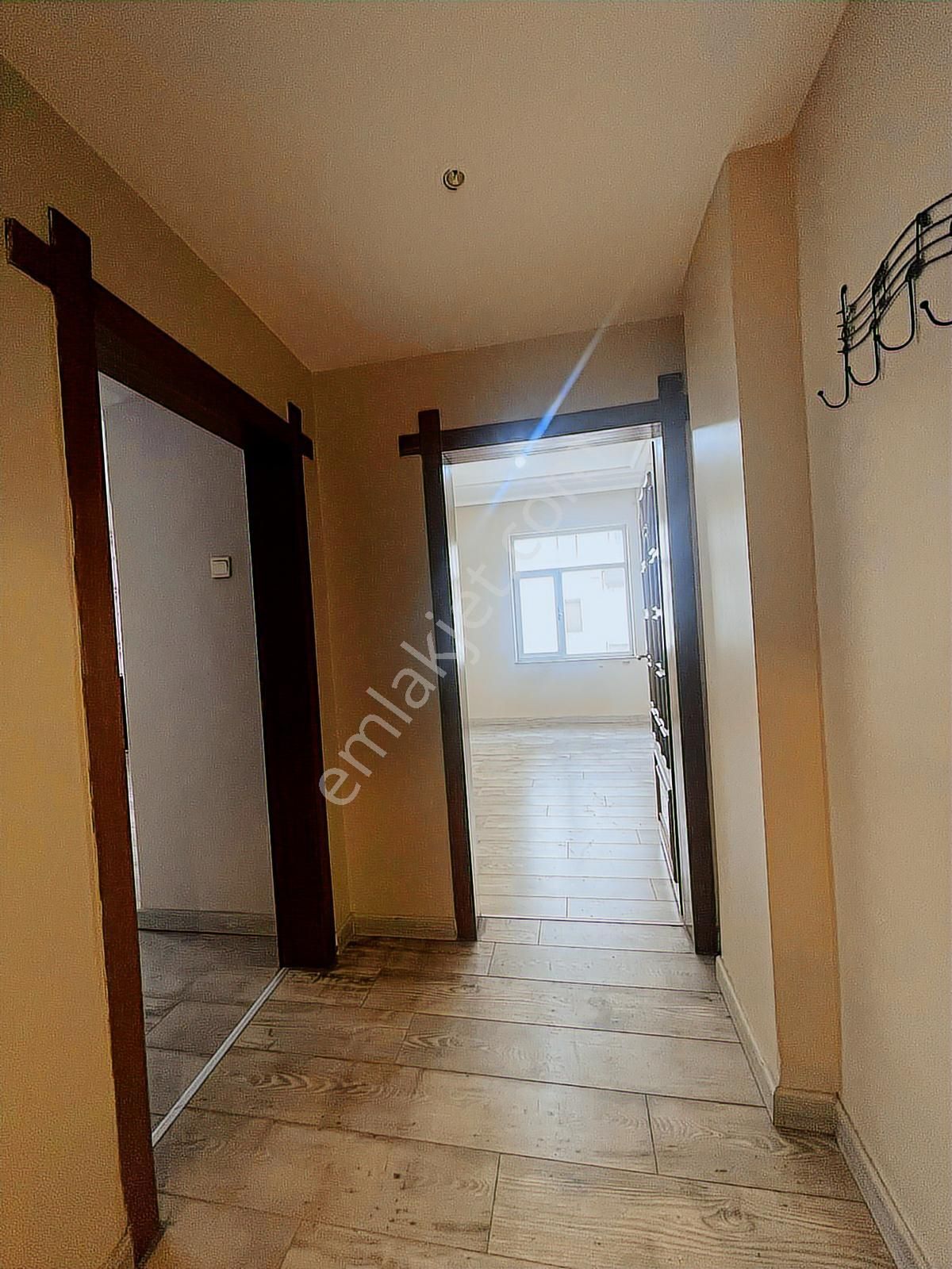 Alpaslan Mh 240 M2 4+1 Ultra Geniş Kiralık Daire - Görsel 2