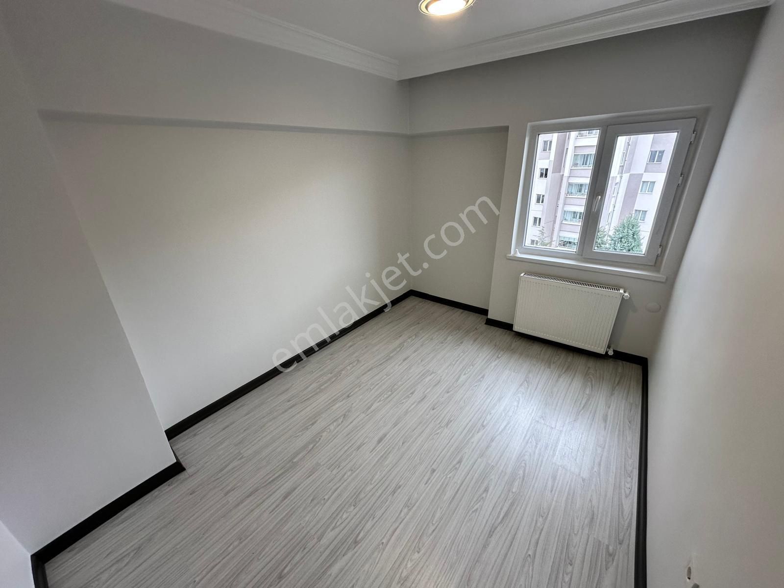 Batı Adliyesi Yakını Site İçerisinde Çift Asansörlü Ful Yapılı 3+1 Satılık Daire - Görsel 14