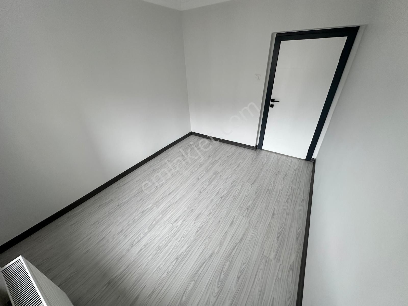 Batı Adliyesi Yakını Site İçerisinde Çift Asansörlü Ful Yapılı 3+1 Satılık Daire - Görsel 24