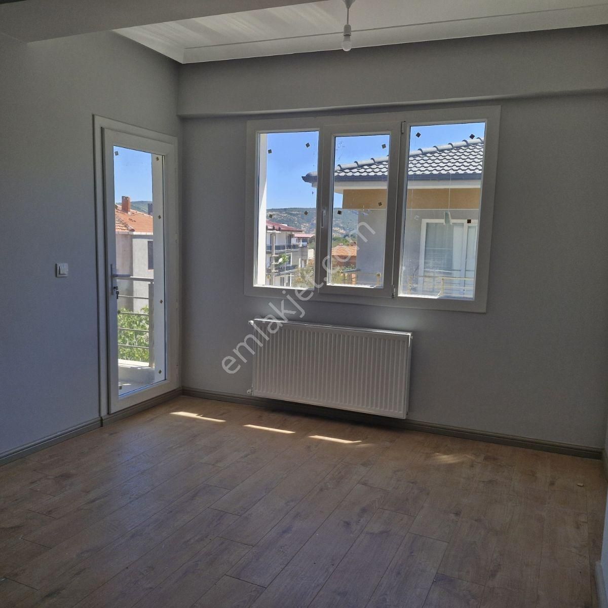 Fatih Mah.kiralık 3+1 Doğalgazlı Daire - Görsel 14