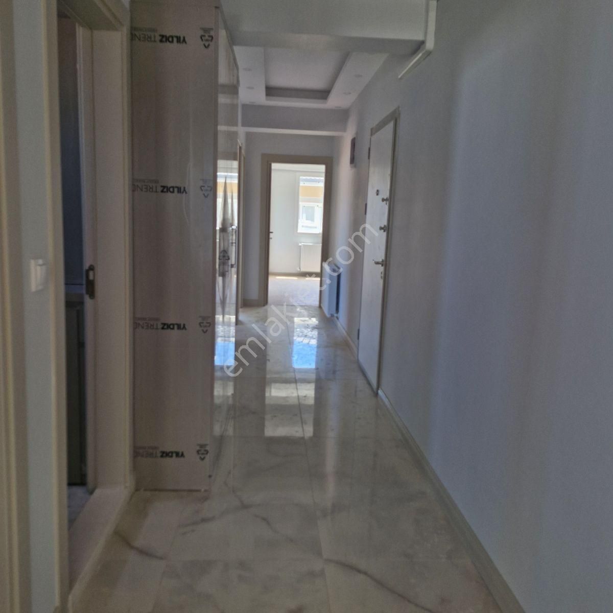 Fatih Mah.kiralık 3+1 Doğalgazlı Daire - Görsel 15