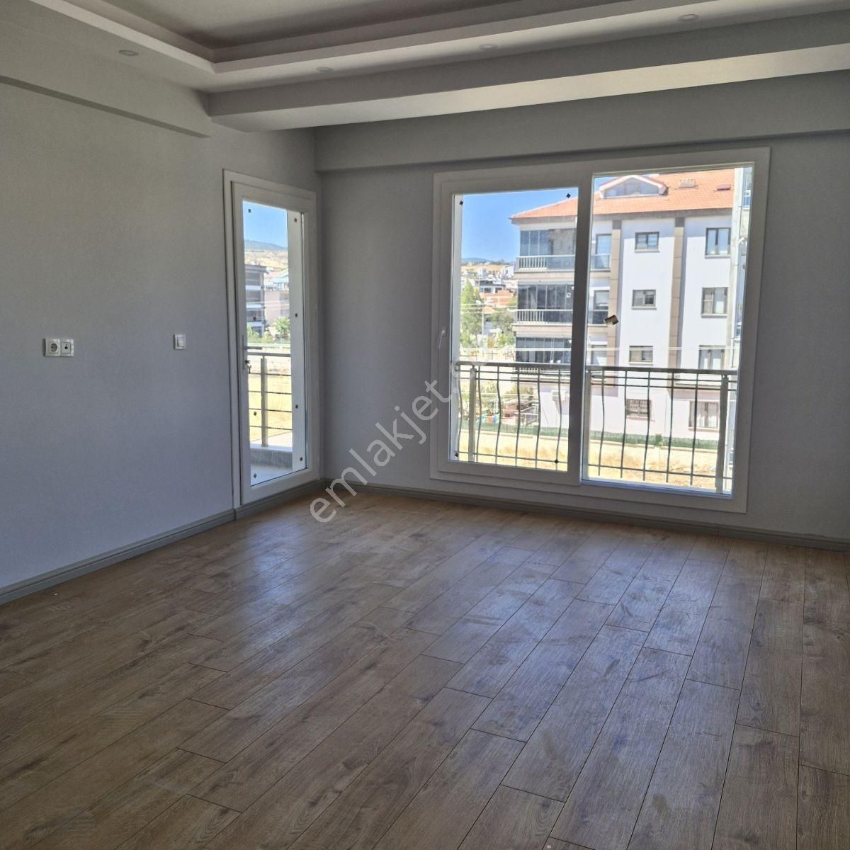 Fatih Mah.kiralık 3+1 Doğalgazlı Daire - Görsel 7