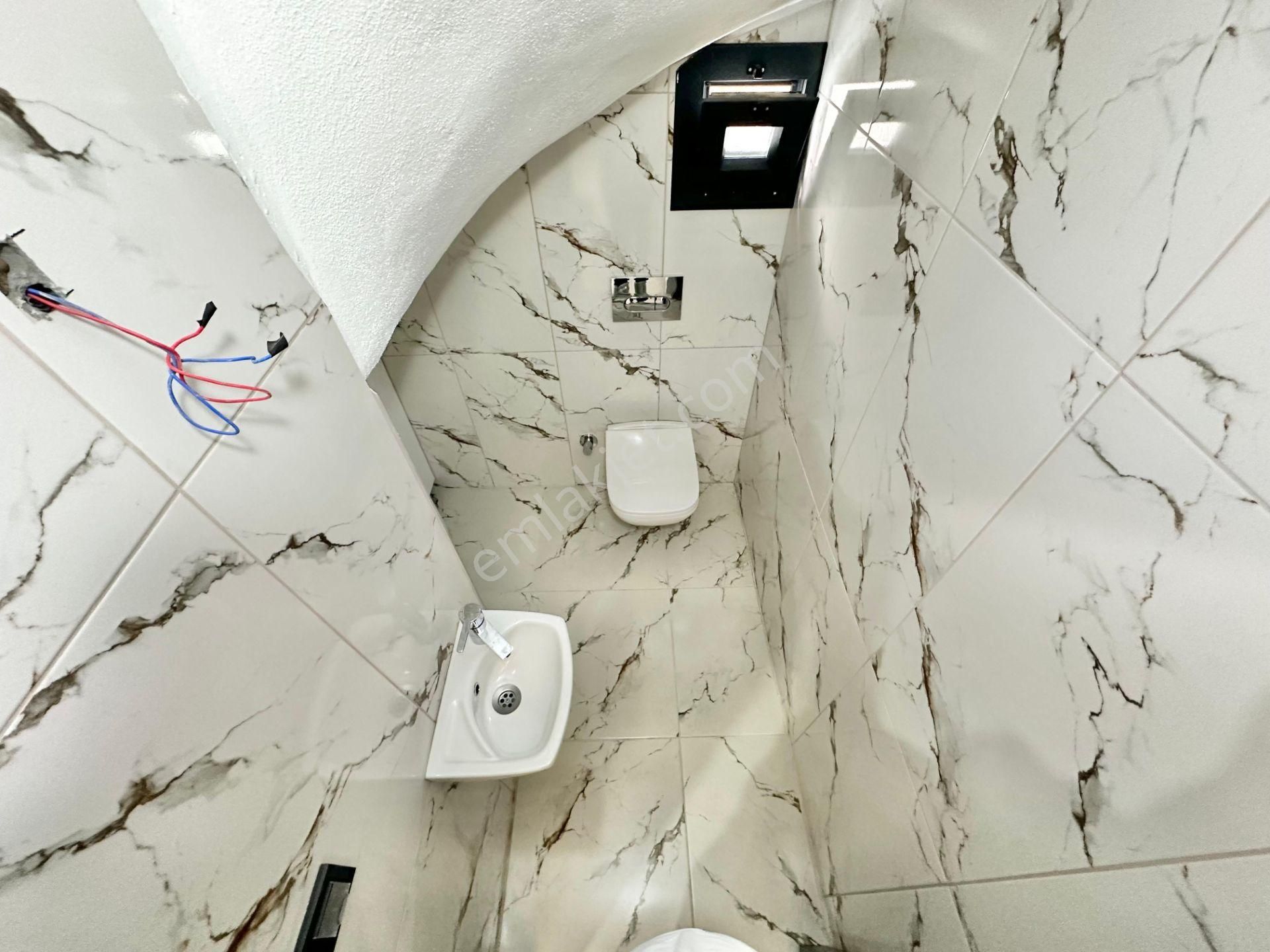 ꧁ay Emlaktan꧂akçay Güre Arasında Denize Yakın Kazdağı Manzaralı Geniş Teraslı Satılık 2+1 Lüx Daire - Görsel 12