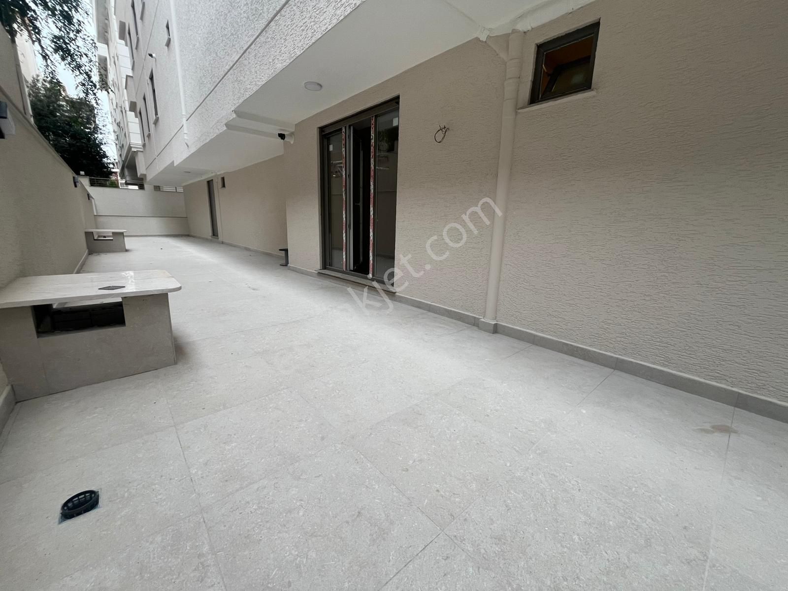 ▃artemin▃altıntepe'de Marmaray'a Yakın Bahçe Teraslı 55m² 1+1! - Görsel 2