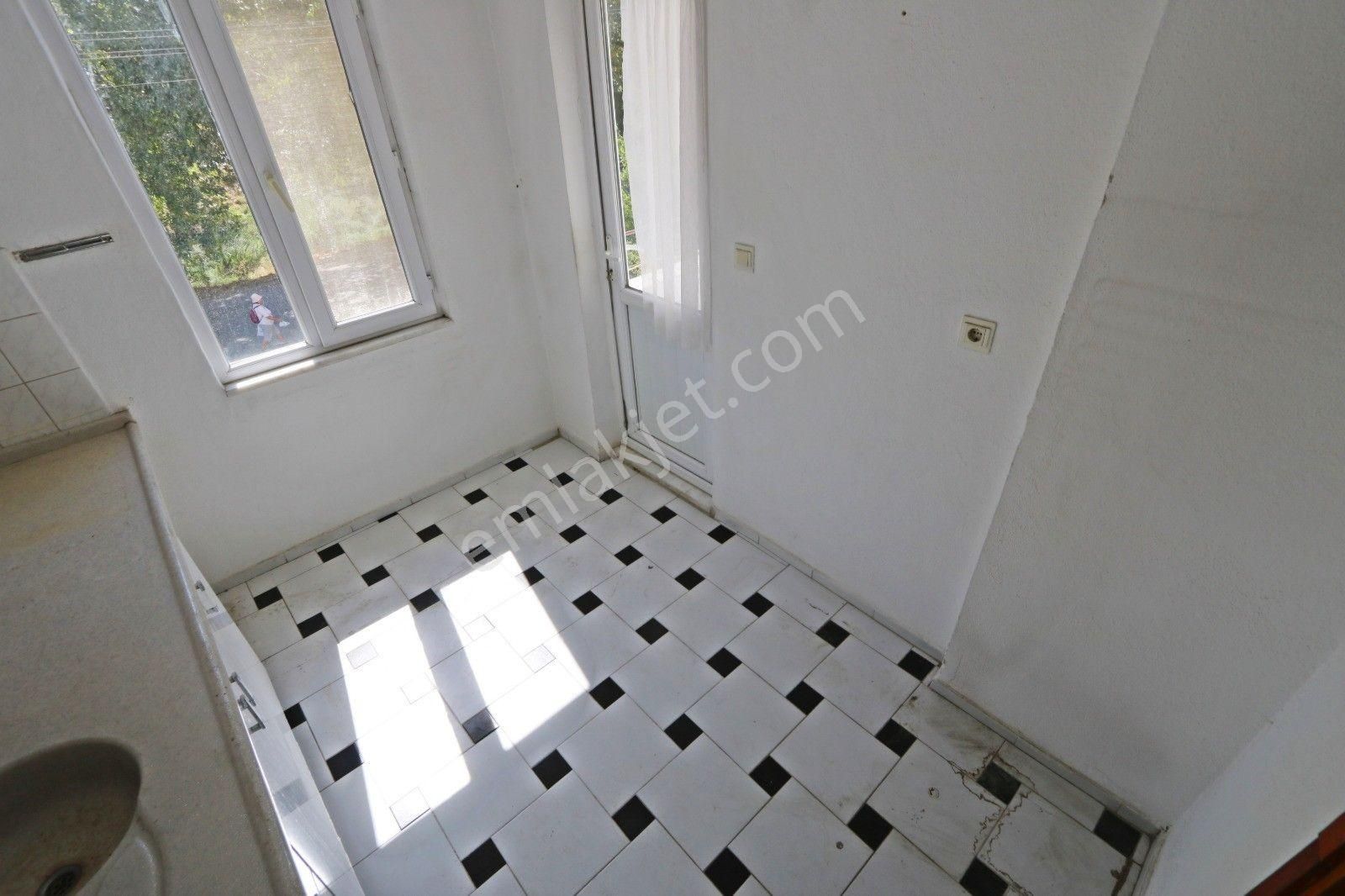 Yüksel'den Akçay'da Çay Manzaralı Arakat Ayrı Mutfaklı 2+1 Daire - Görsel 11