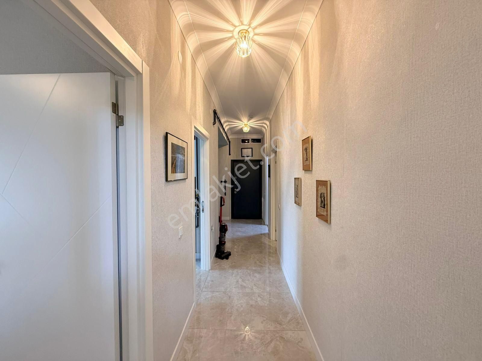 Öz.maşallah.dan Pursaklarda Cadde Yakını Sıfır Yapılı Fırsat 3+1 Daire,, - Görsel 16