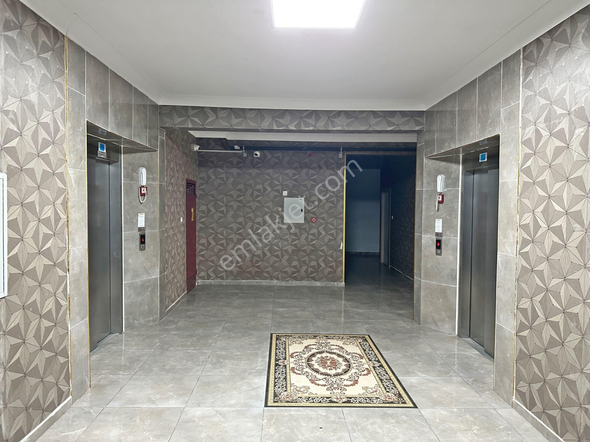 Hürel Mahallesinde Site İçinde Manzaralı Önü Açık 4+1 Satılık Daire - Görsel 34