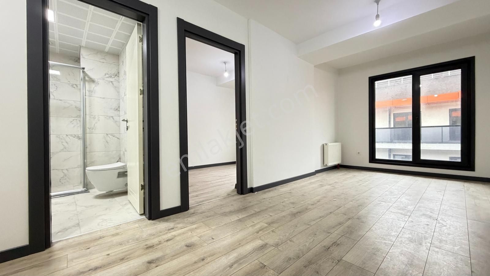 Talatpaşa Mari Vadi Evlerinde 1+1 Kiralık Daire Metrobüse 6dk - Görsel 22