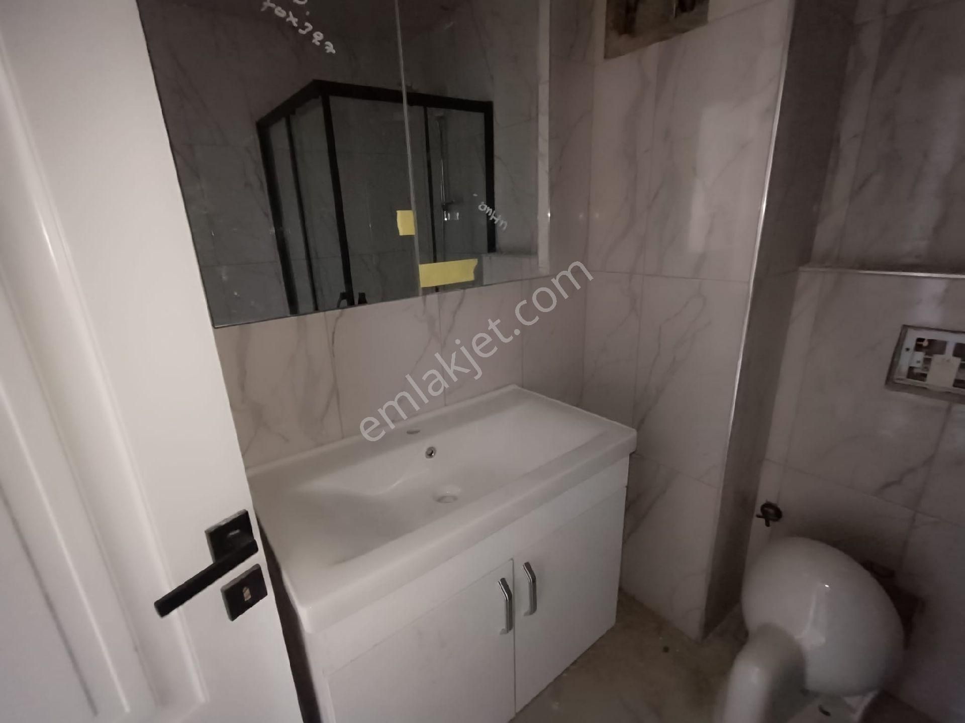 Avcılar Merkez Amerıkan Mutfaklı Teras Daire - Görsel 3