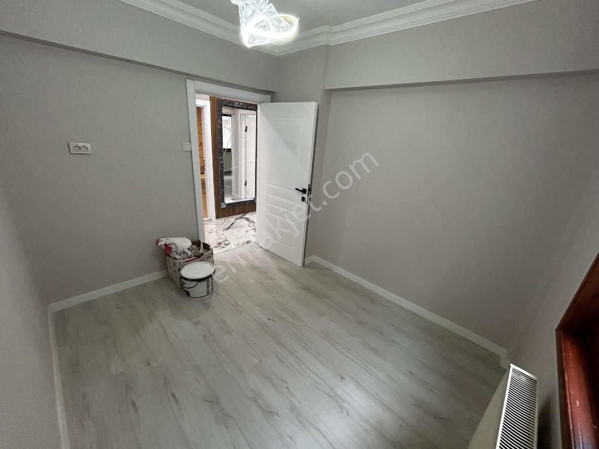 Sincan Tandoğan Mah 3+1 Lüks Yapılı Ara Katta Cadde Üzeri Daire - Görsel 31
